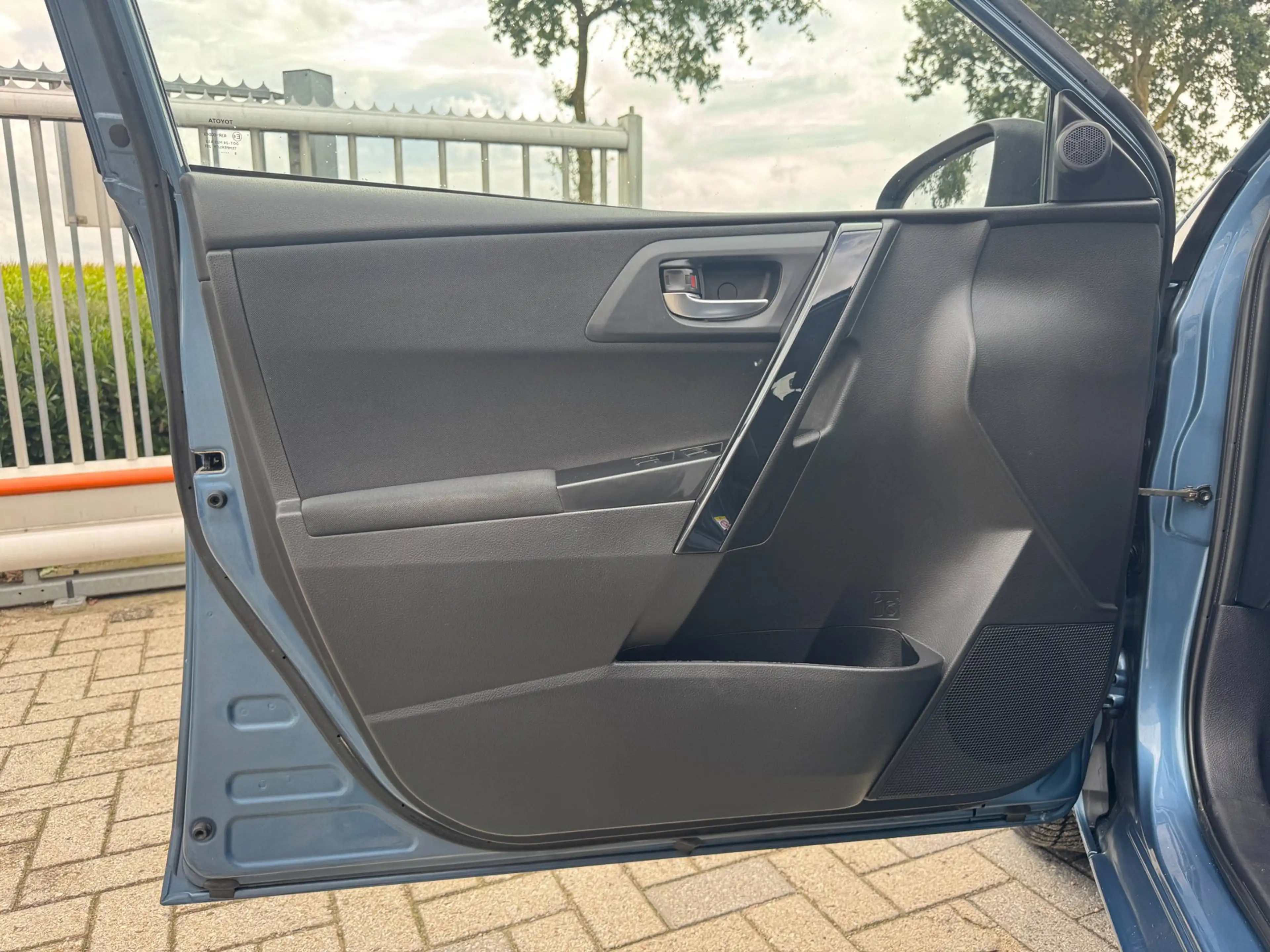 Toyota Auris 1.8 Hybrid Lease Camera / 4-Seizoenenband / Lmv / — photo 10