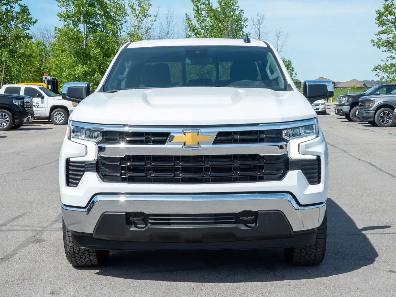 Chevrolet Silverado 1500 снимка Chevrolet Silverado 1500