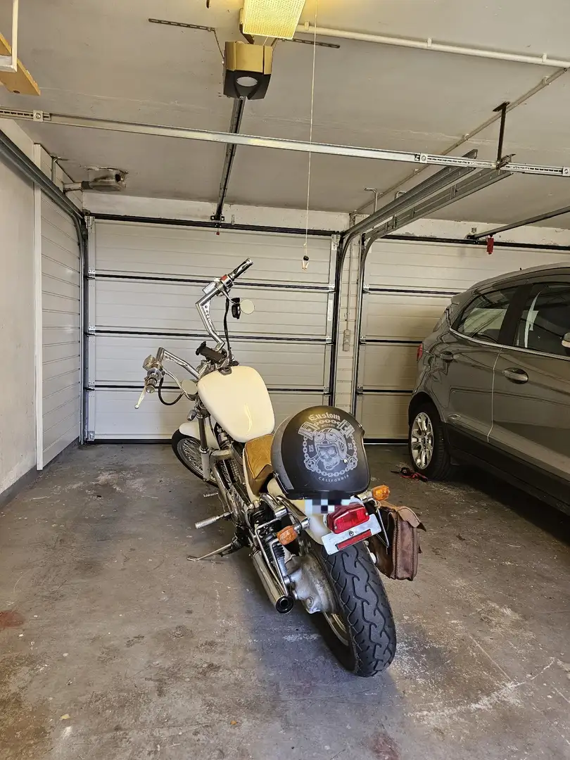 Suzuki VS 800 Suzuki Intruder VS 800 Weiß - 2