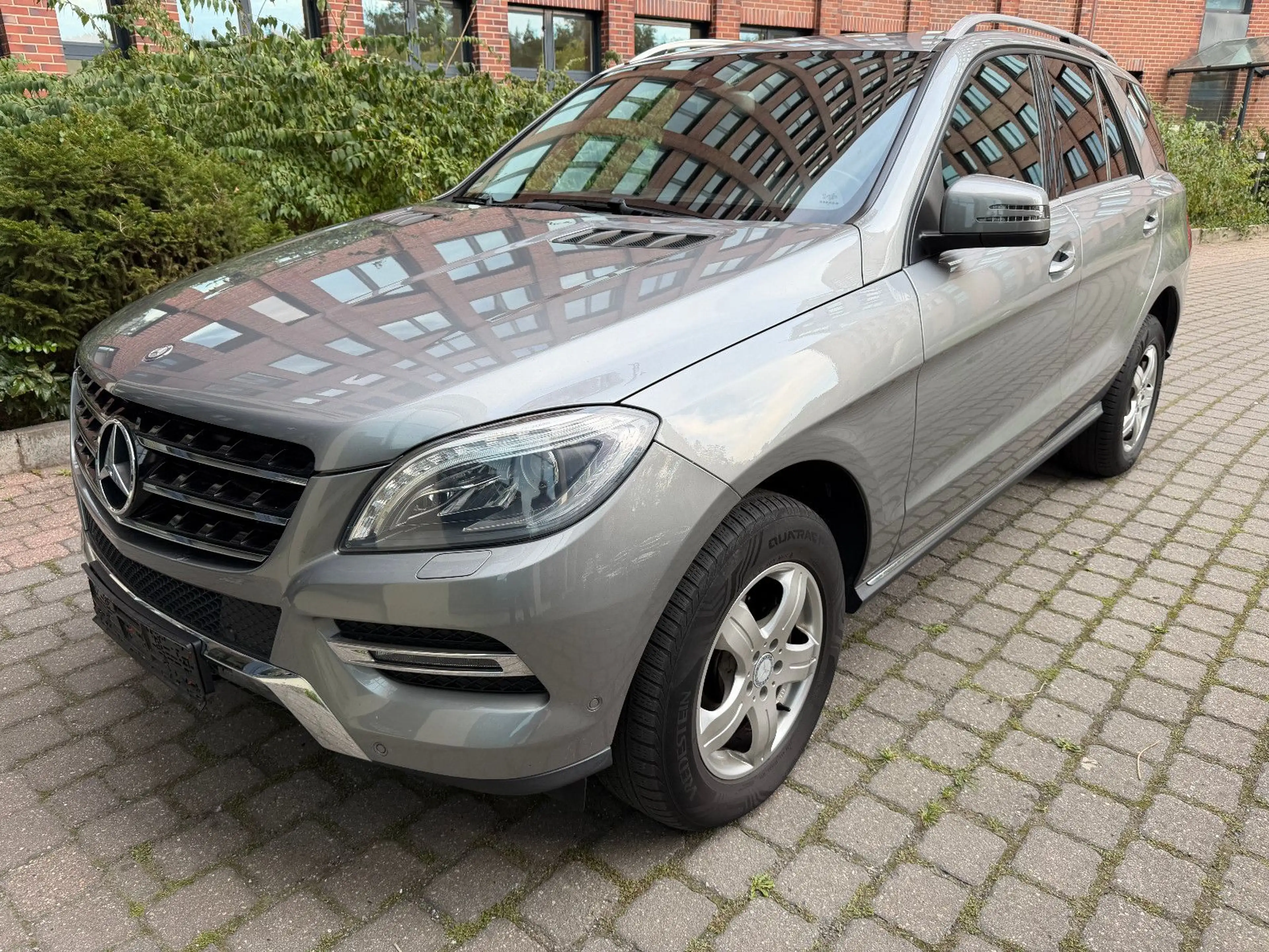 Mercedes-Benz ML 350 CDI BlueTec 4Matic LEDER°NAVI — photo 5