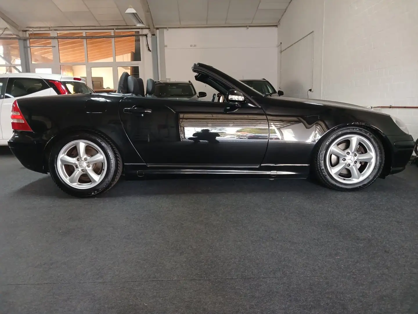 Mercedes-Benz SLK 200 Kompressor TUV AU NEU 5/2027 Czarny - 2