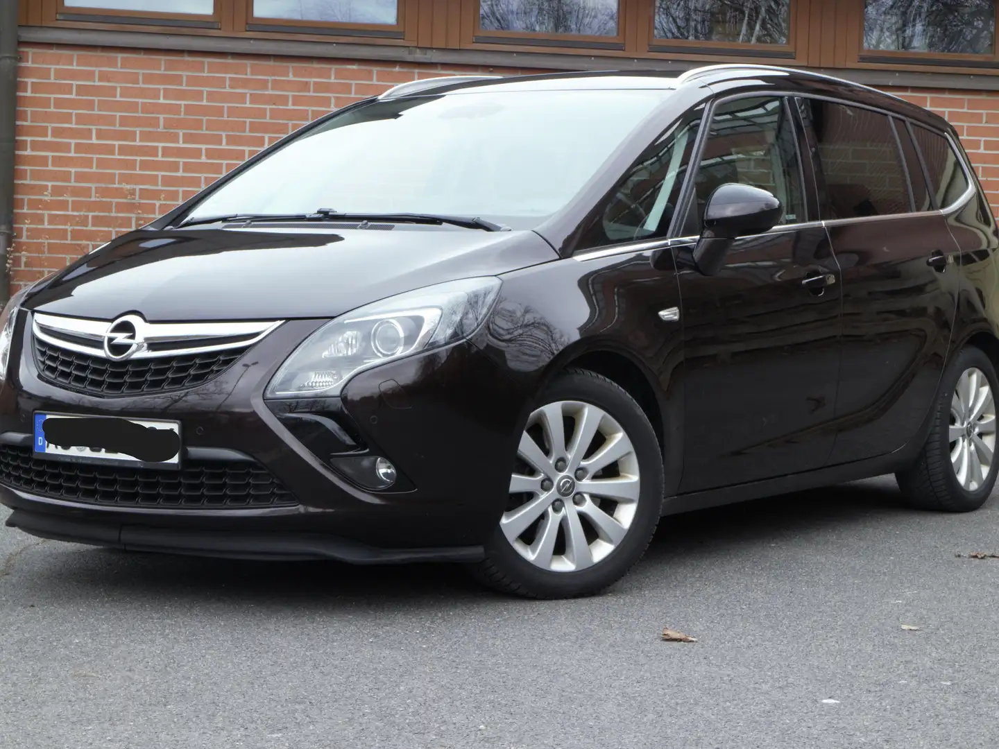 Opel Zafira Tourer Zafira Tourer 2.0 CDTI ecoFLEX Start/Stop drive Braun - 1