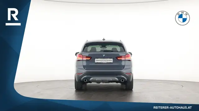 BMW X1 view 5