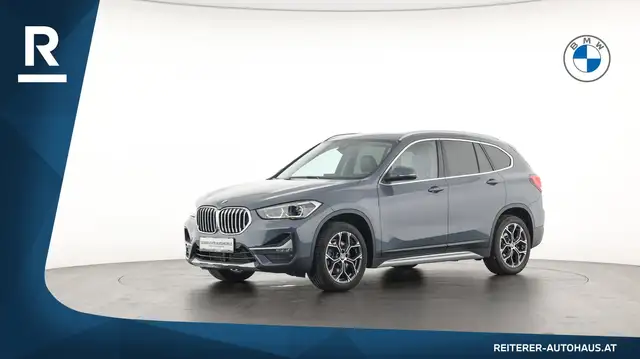 BMW X1 view 3