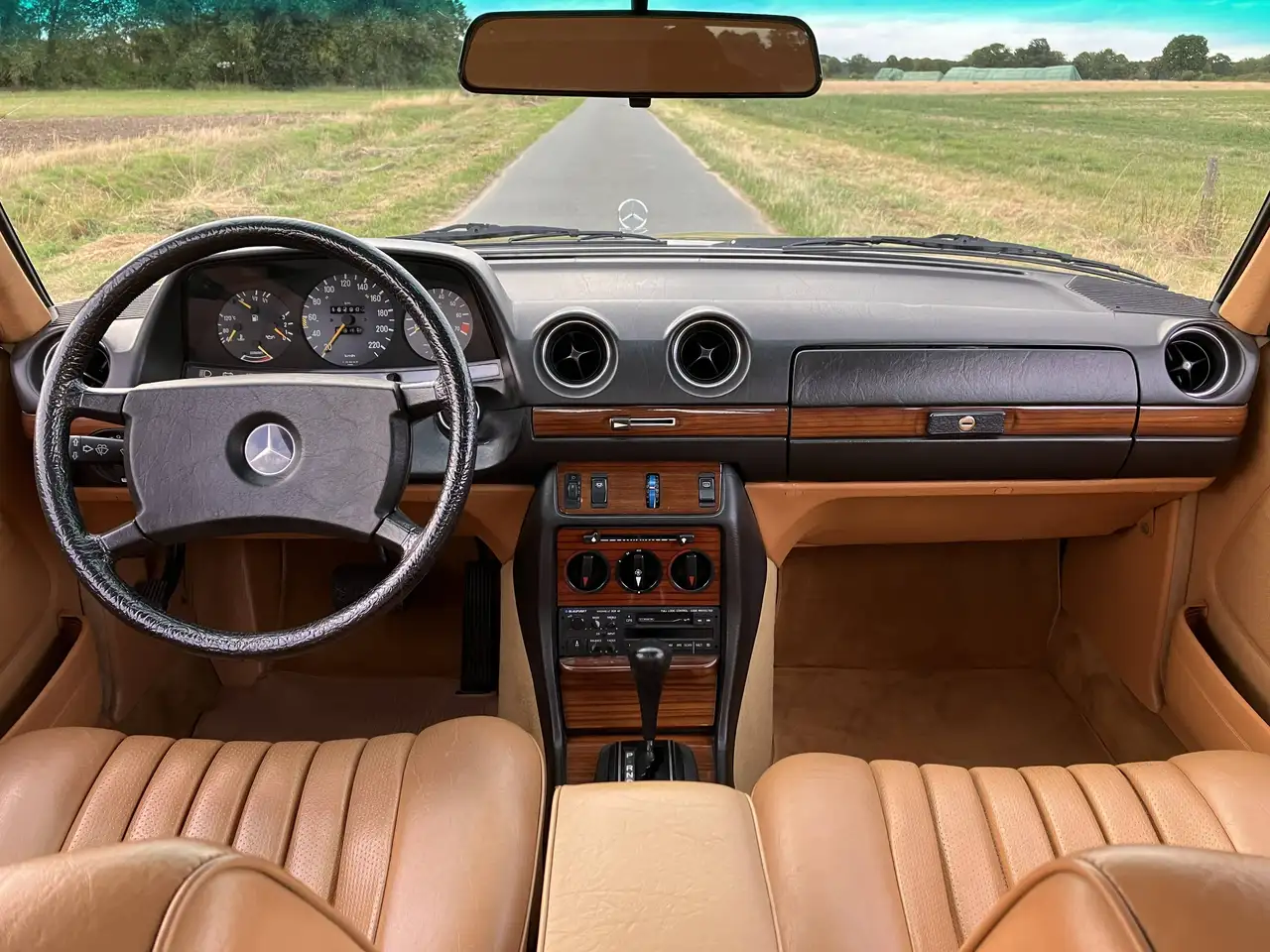 Mercedes-Benz CE 280 // sehr gepflegt, Klima, 4 el. FH, Automatik, TÜV, foto 2