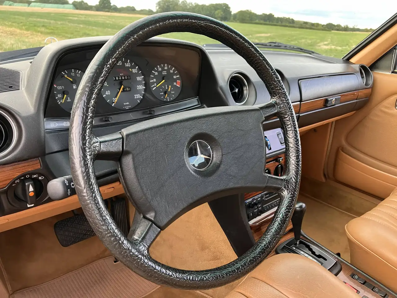 Mercedes-Benz CE 280 // sehr gepflegt, Klima, 4 el. FH, Automatik, TÜV, foto 10