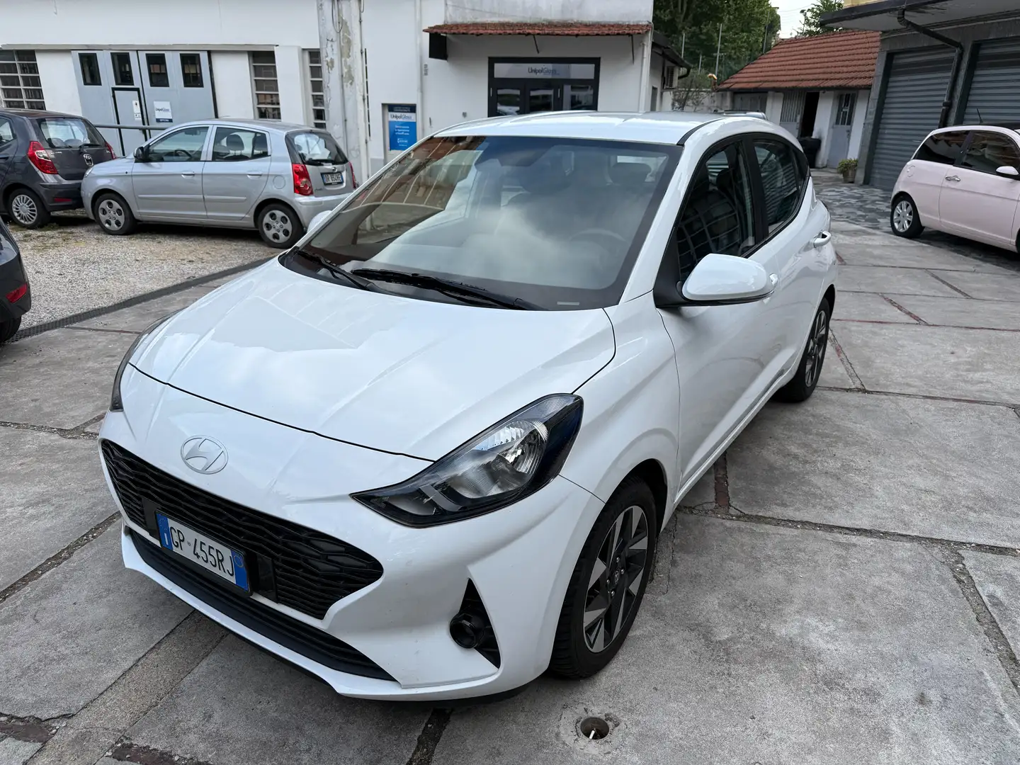 Hyundai i10 i10 1.0 mpi Prime 67cv automatica Bianco - 1