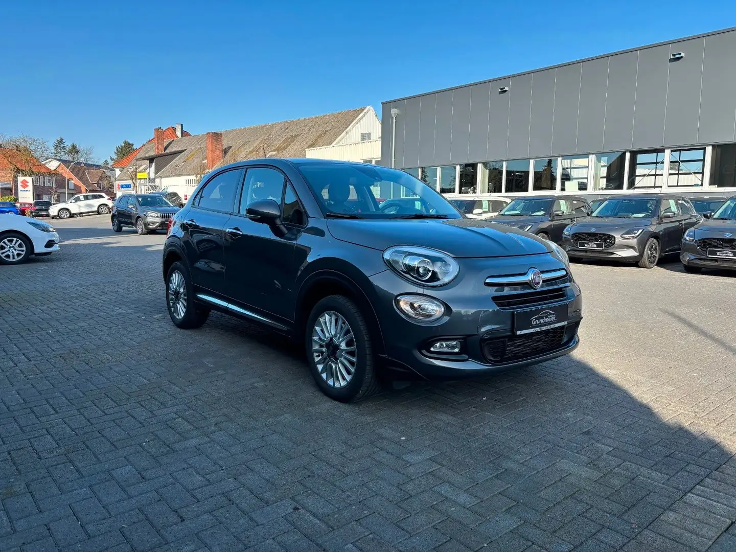 Fiat 500X Lounge /Winter/Navi/Xenon Grau - 2