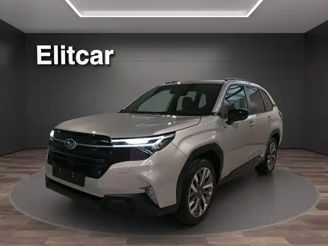 Subaru Forester 2.0 e-Boxer MHEV CVT Lineartronic Premium