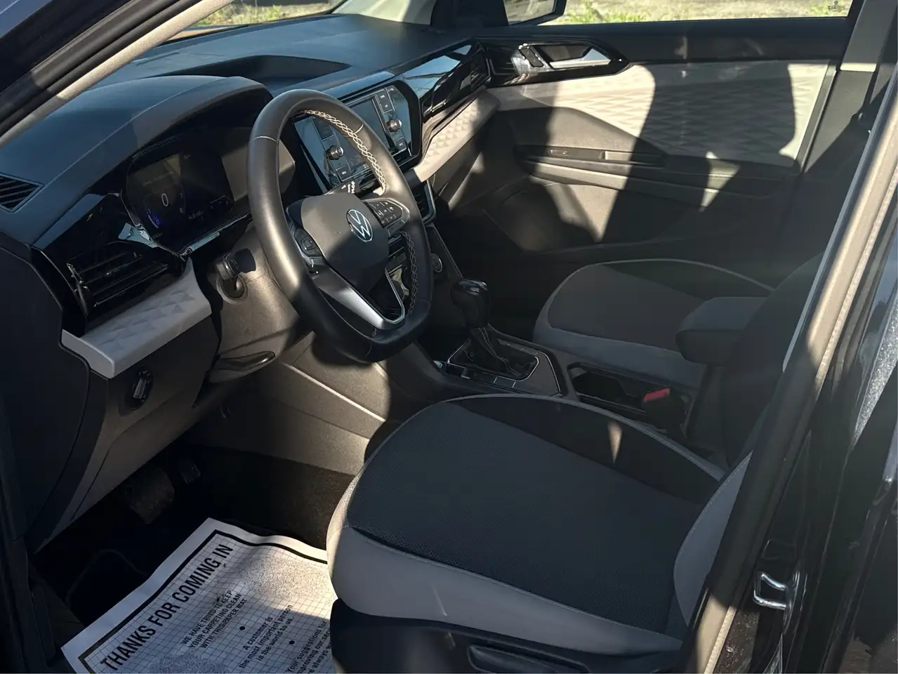 Volkswagen Taos снимка Volkswagen Taos