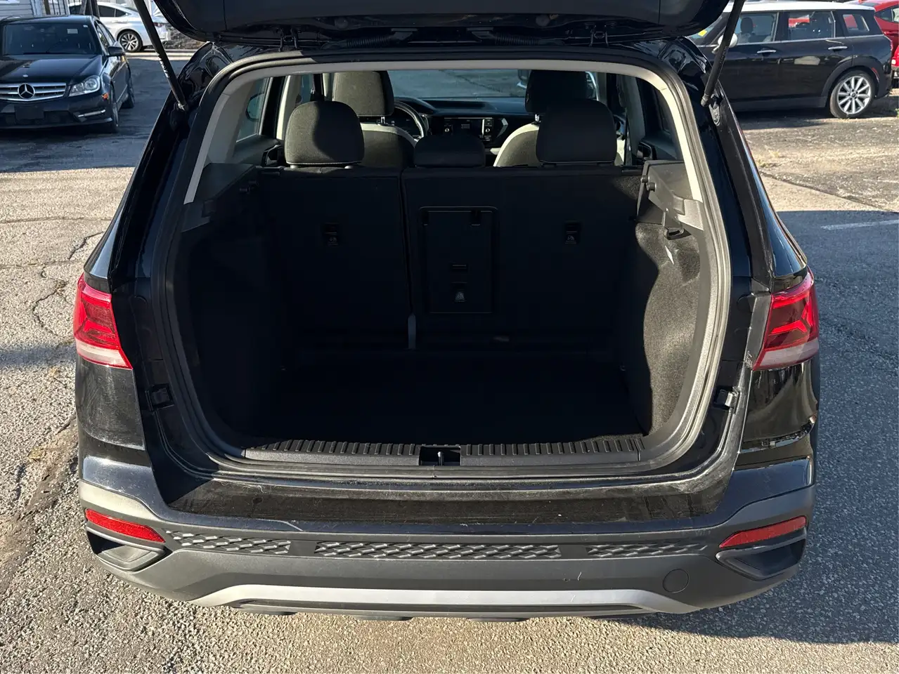 Volkswagen Taos снимка Volkswagen Taos