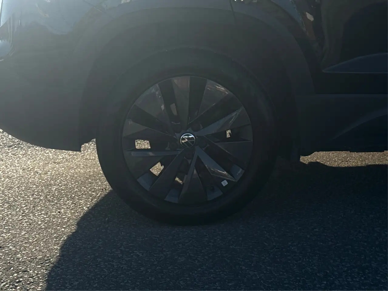 Volkswagen Taos снимка Volkswagen Taos