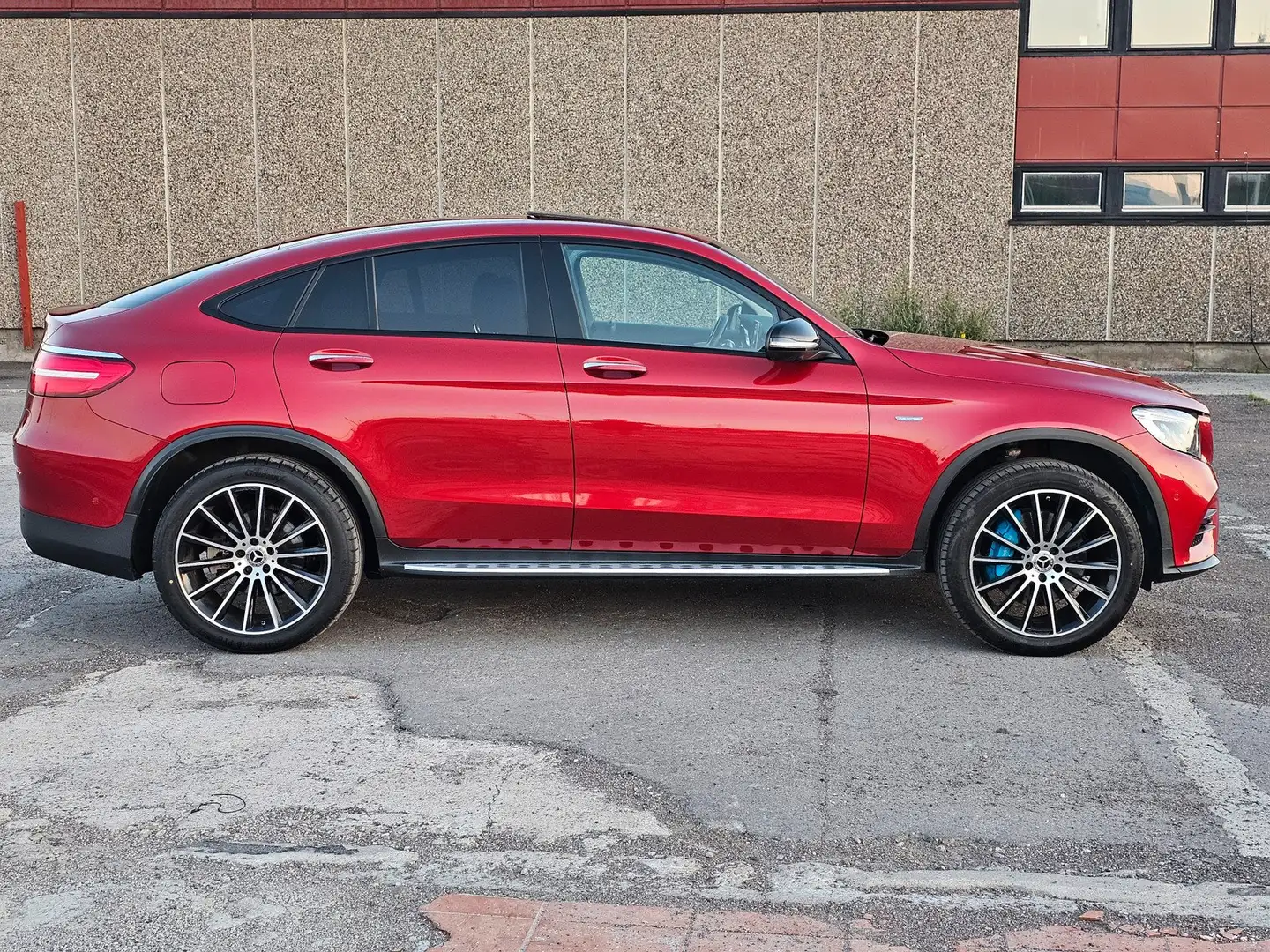 Mercedes-Benz GLC 350 GLC 350 e Coupe 4Matic 7G-TRONIC Rouge - 2