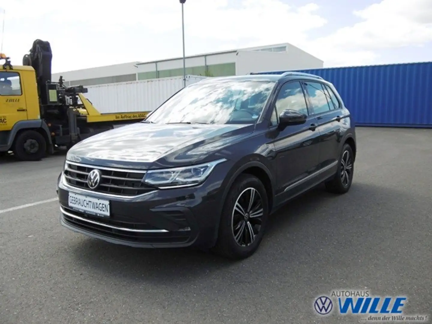 Volkswagen Tiguan 2.0 TDI Life Klima Navi Rückfahrkamera Grijs - 1
