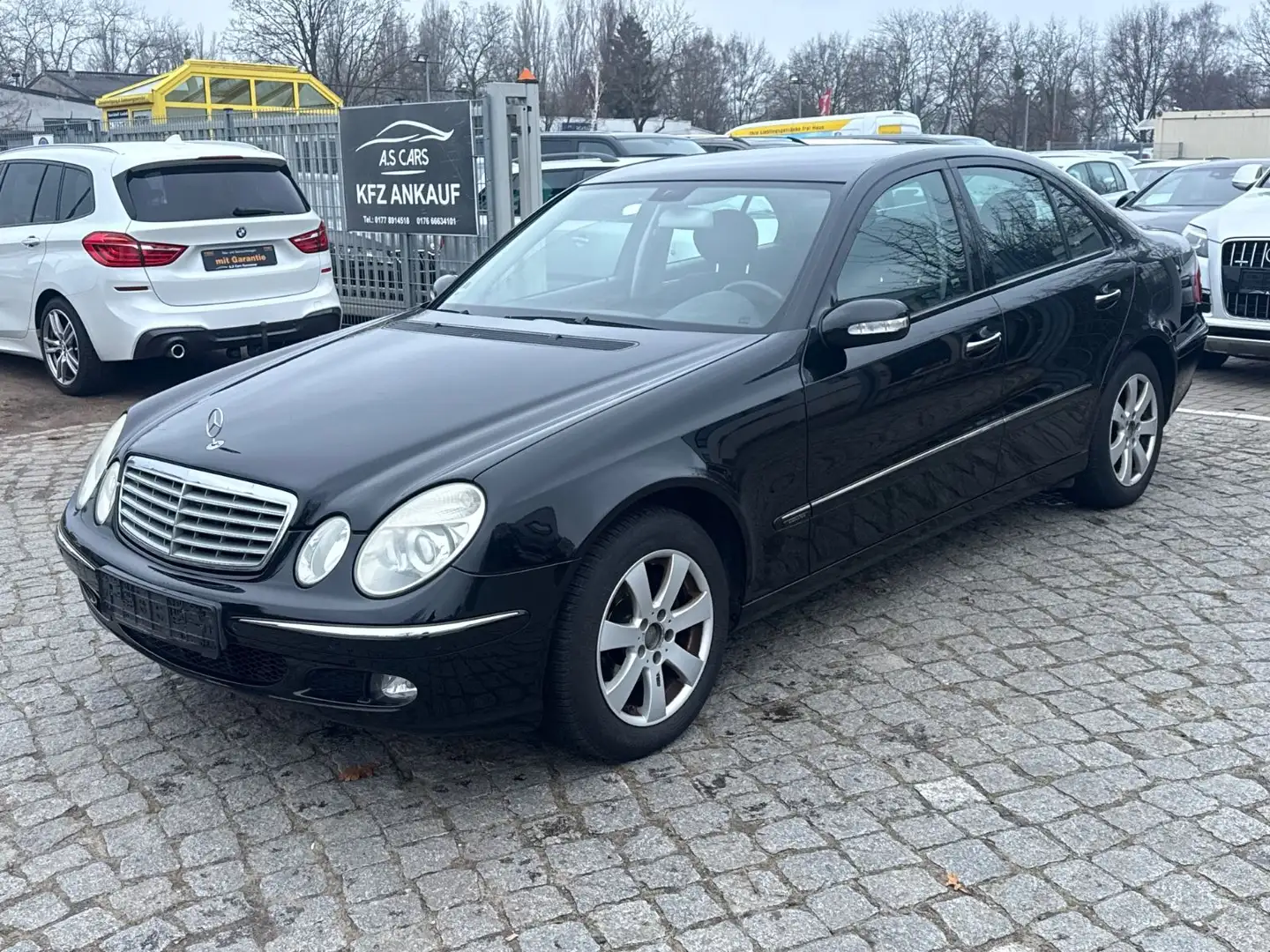 Mercedes-Benz E 200 CDI Elegance Lim*Autm*Alu*Sitzhzg*Euro4 Schwarz - 2