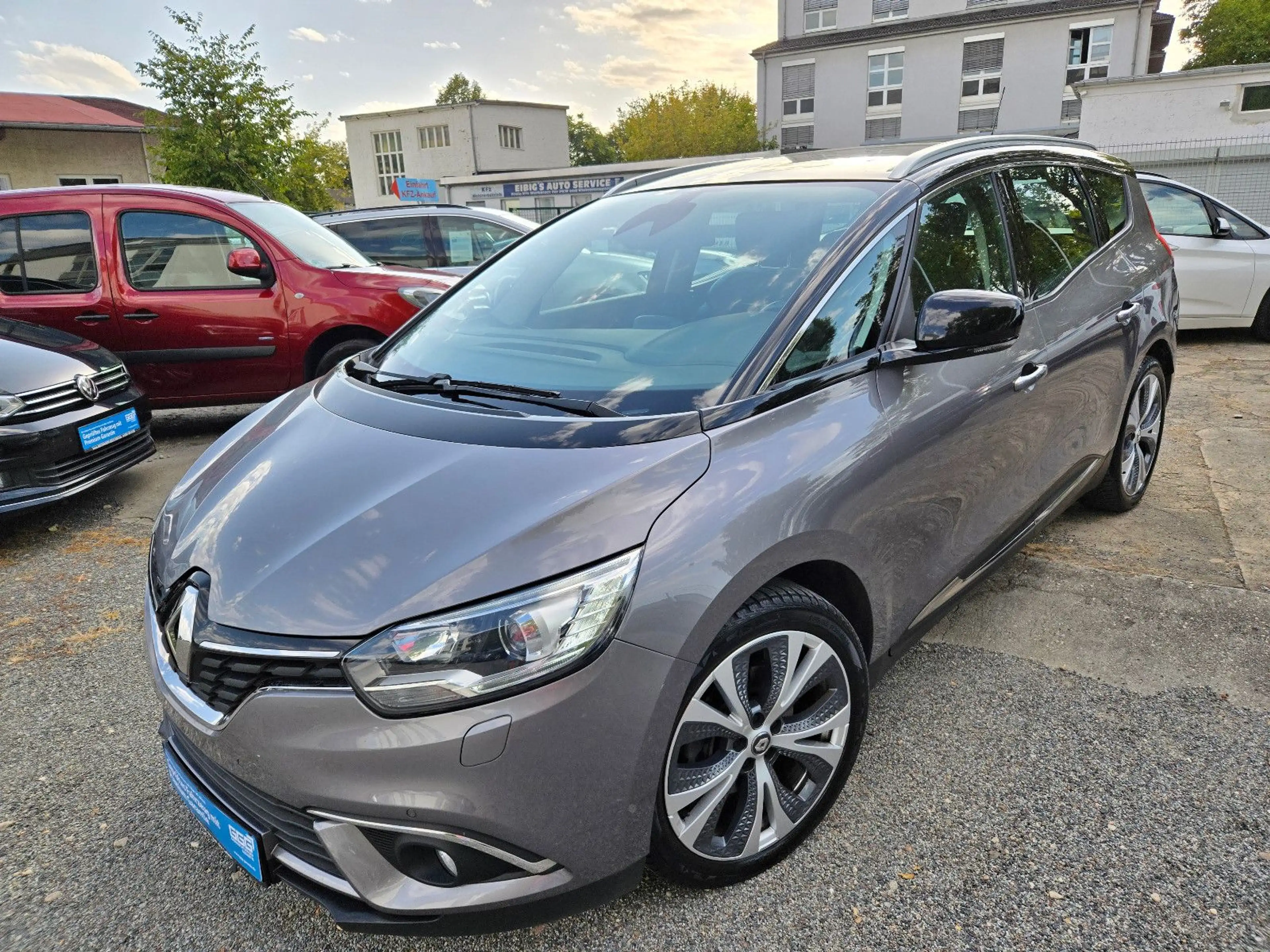 Renault Grand Scenic / 7 Sitzer — photo 2