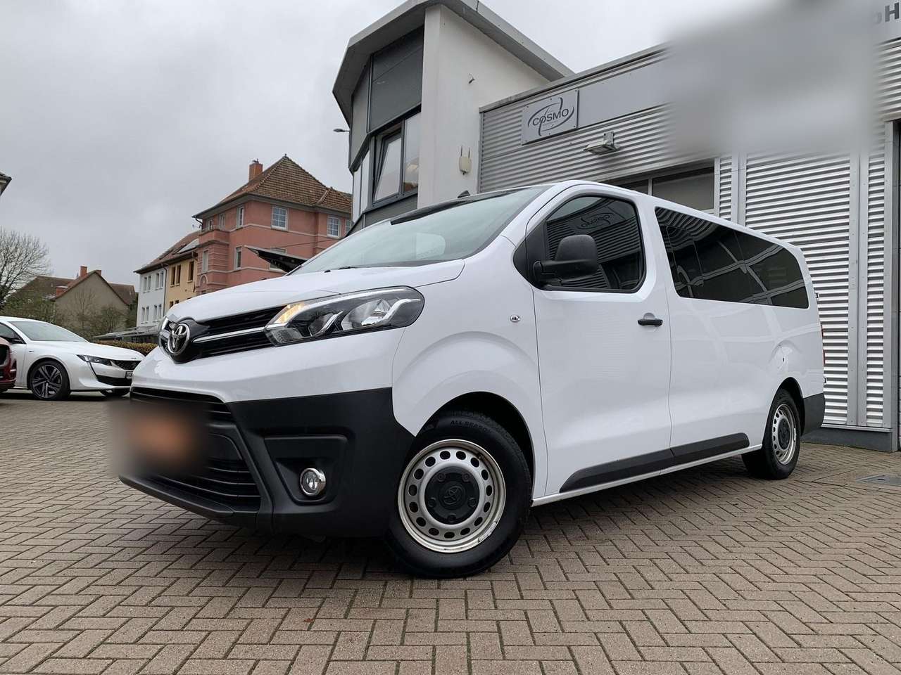Toyota-Proace-Verso L2 Kombi Klima+Temp.+Sitzhz+CarPlay