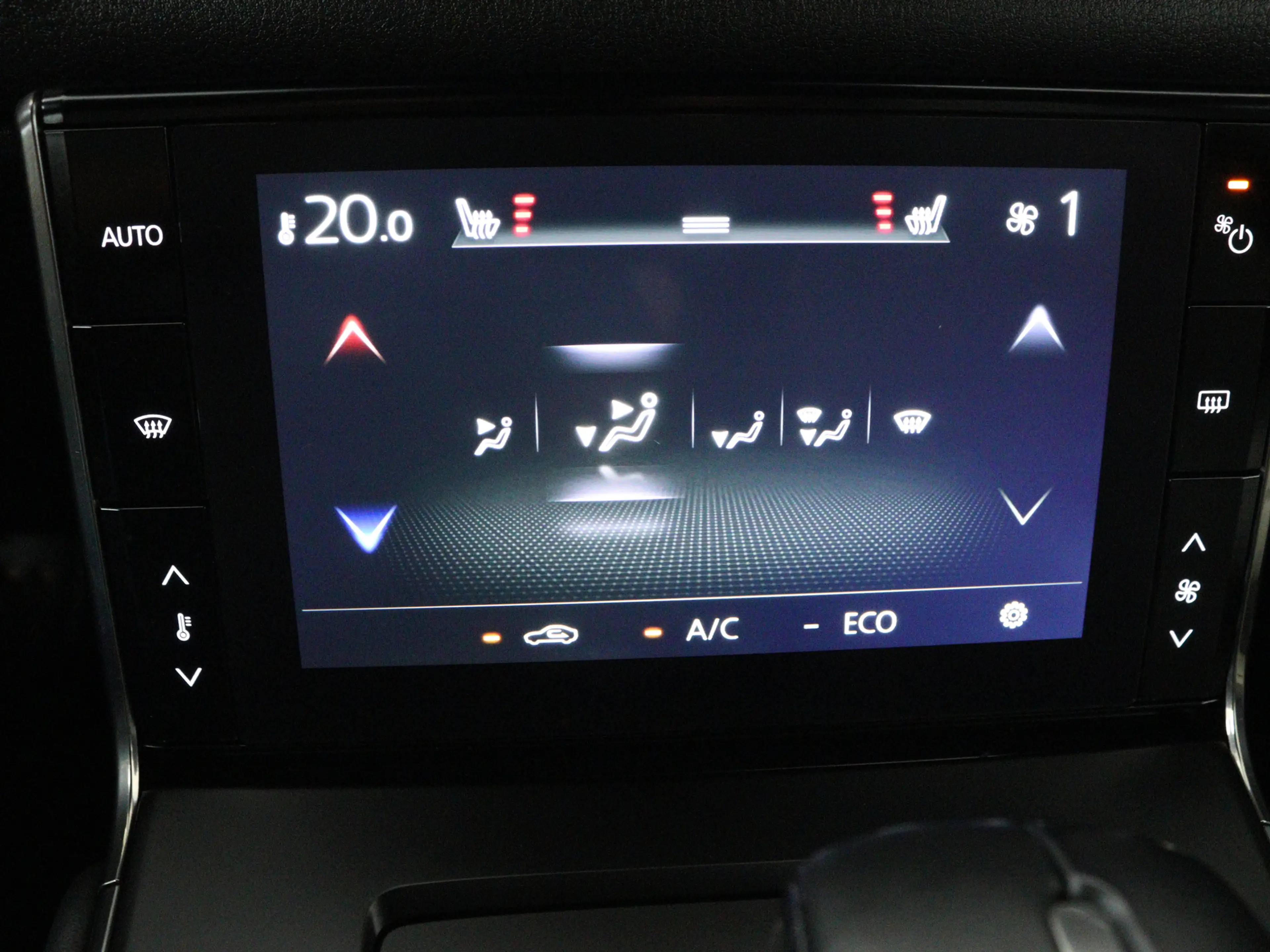 Mazda MX-30 e-SkyActiv EV 145 Advantage 36 kWh Onderweg-naar-d — photo 7