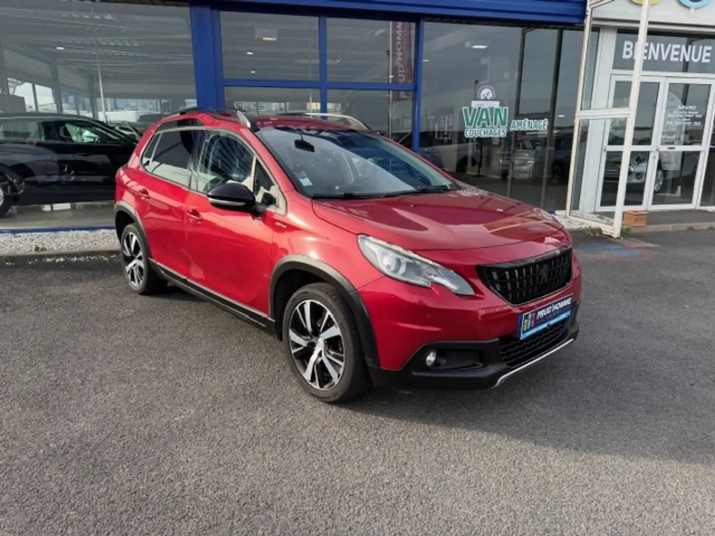 Peugeot 2008 1.6 BLUEHDI 100CH GT LINE Rouge - 2