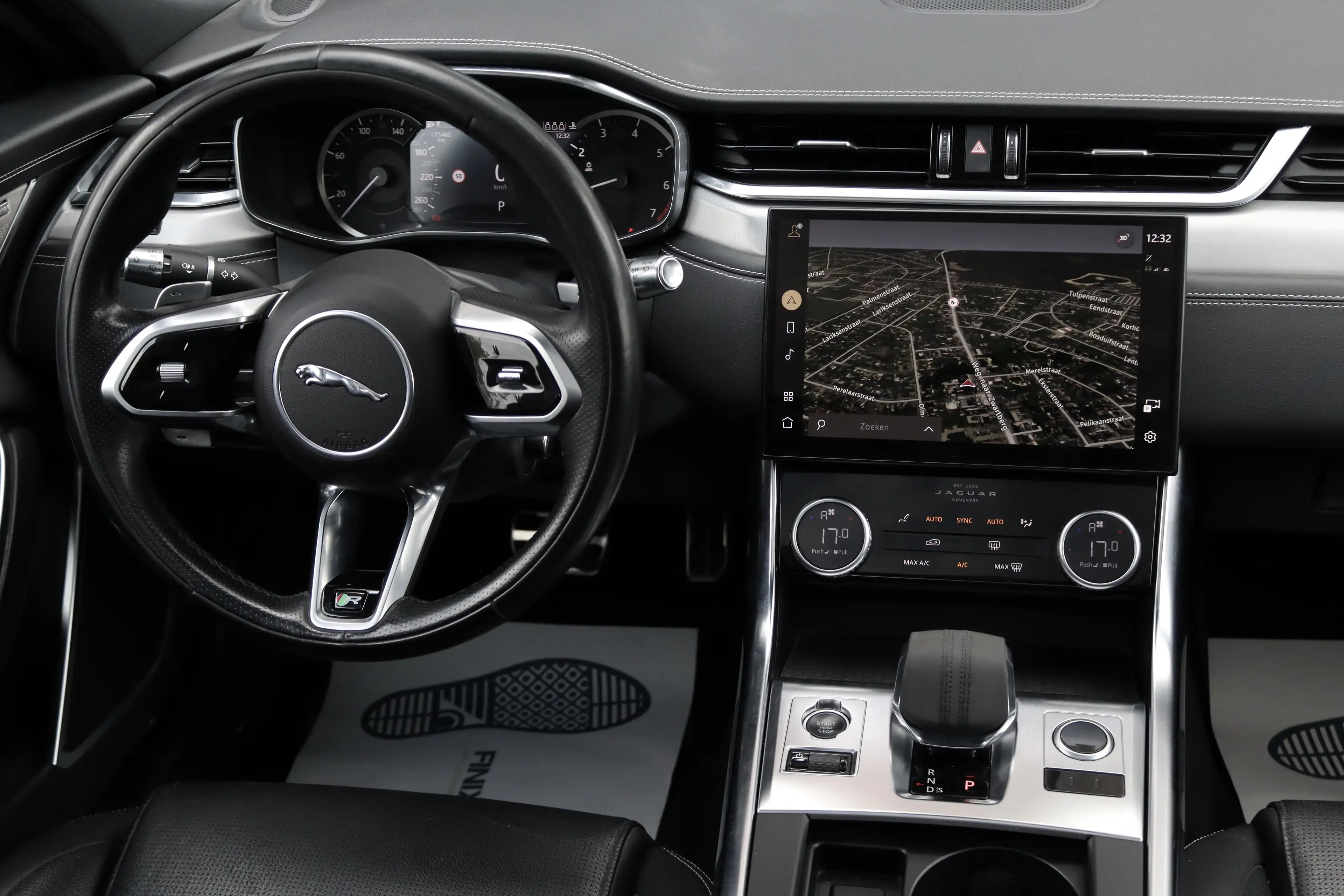 Jaguar XF Sportbrake R-Dynamic BTW Cam Pano Navi Garantie — photo 11
