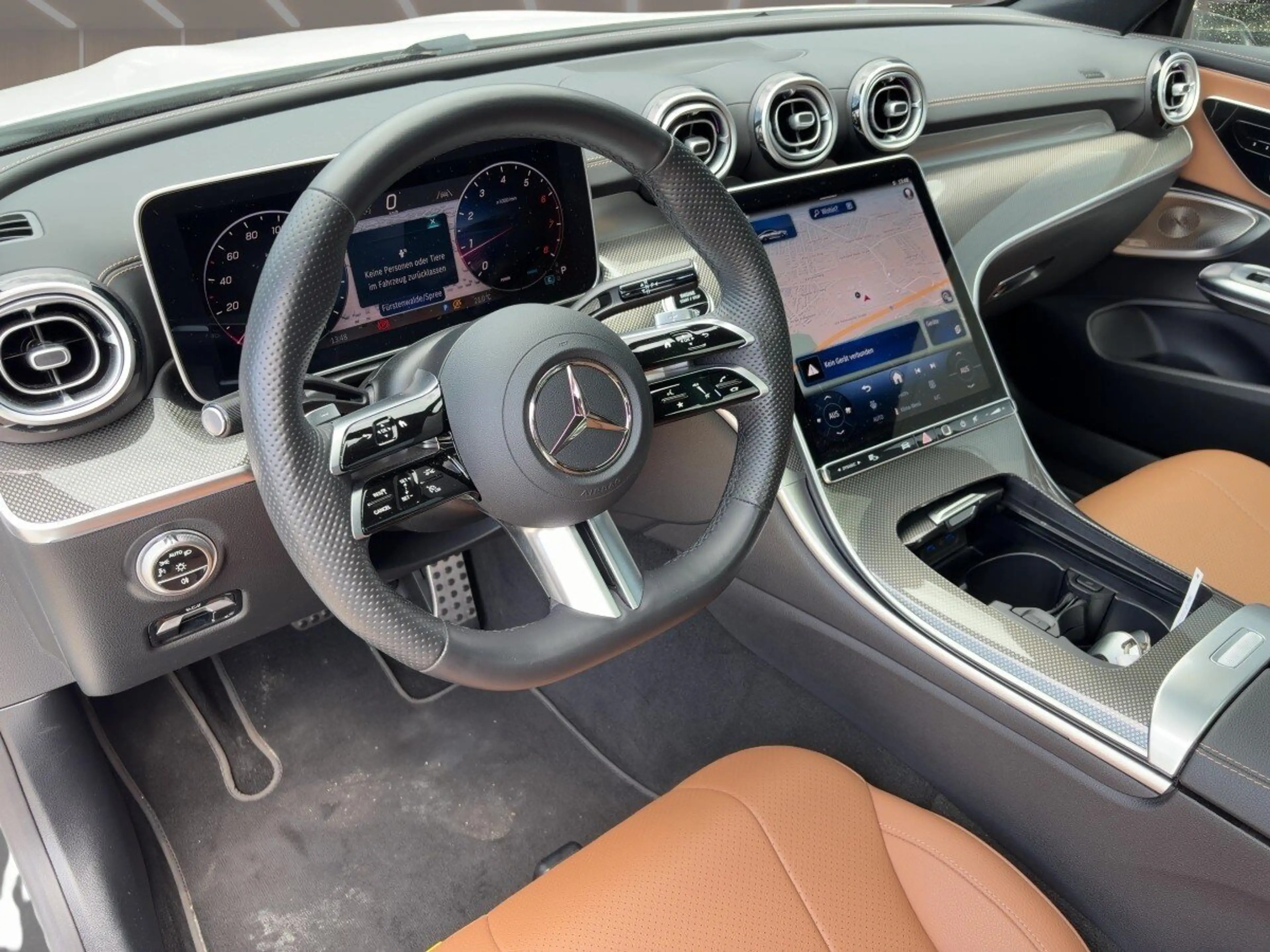 Mercedes-Benz CLE 450 CLE 450 AMG/Premium/Pano/DigiLi/Bur/ABC/Mem/KeyG — photo 10
