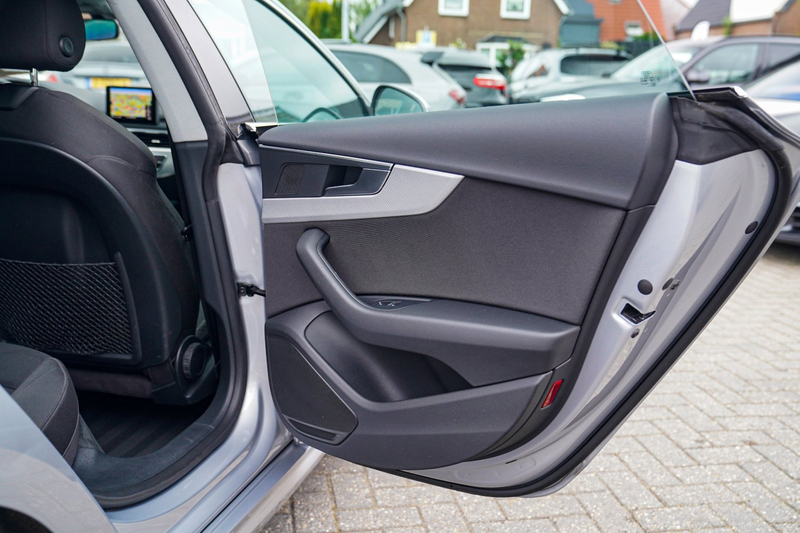 Audi A5 Sportback 2.0 TFSI MHEV Sport | Navigatie | Elektr — photo 17