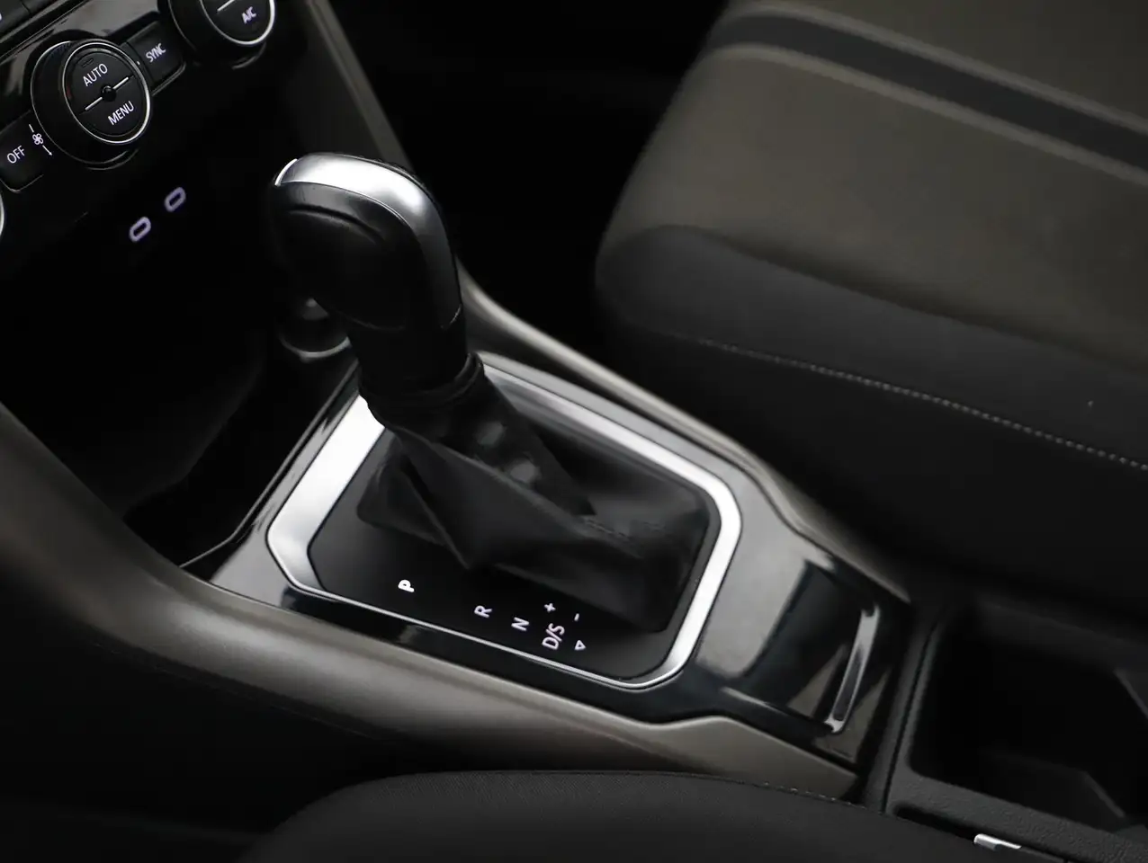 Volkswagen T-Roc Design TDI DSG, миниатюра 7