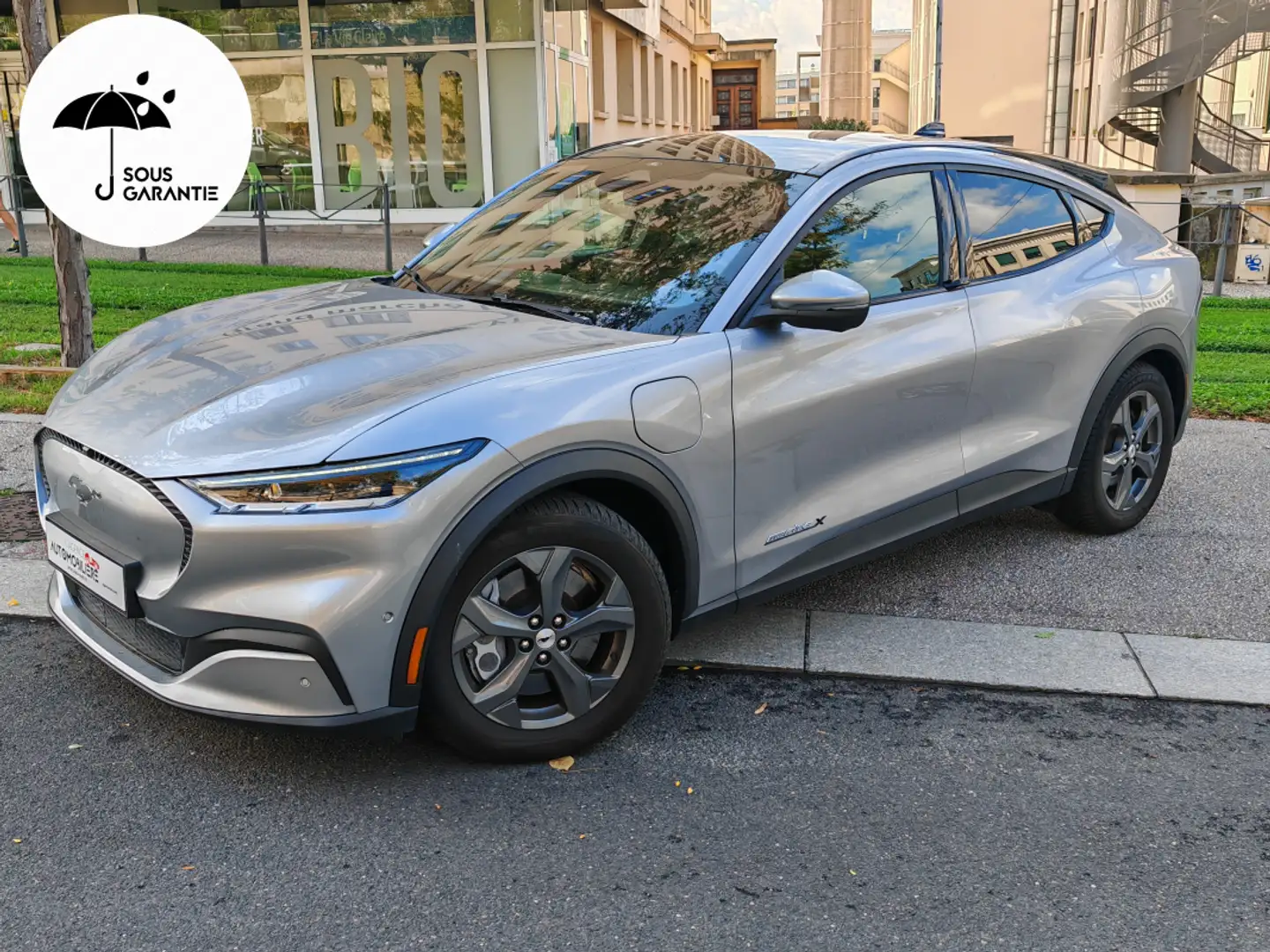 Ford Mustang Mach-E ER 99KWH 294ch Pack Technologie Plus Gris - 1