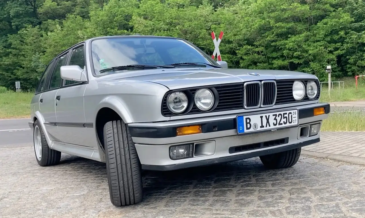 BMW 325 3er 325ix touring, foto 1