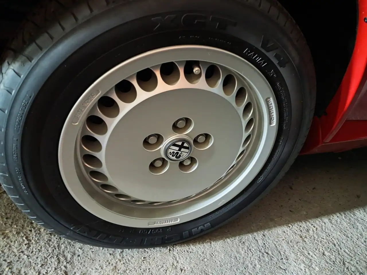 Alfa Romeo 75 2.0 ts, foto 2