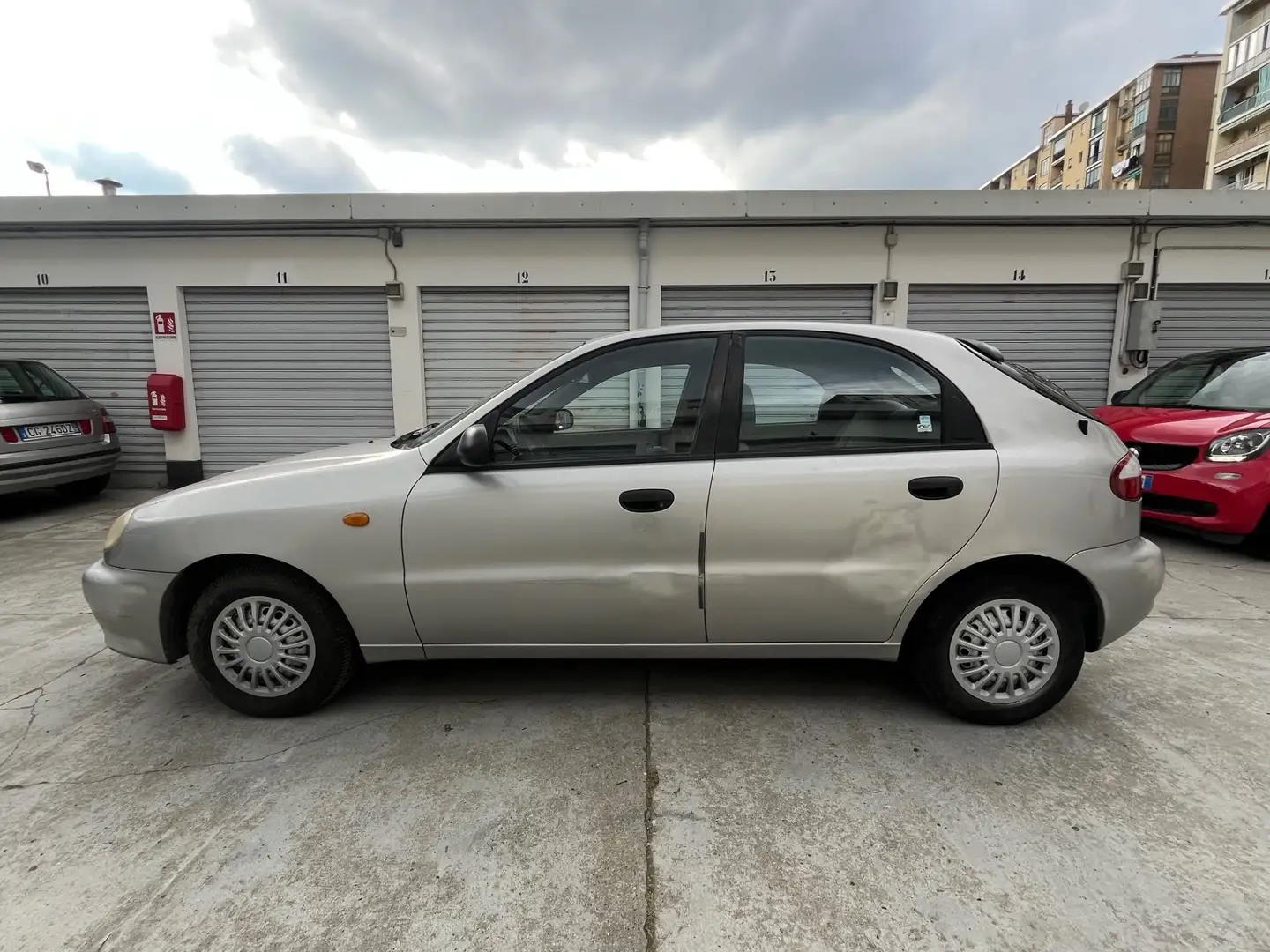 Daewoo Lanos 1.3i cat 5 porte SE Plus Argintiu - 2