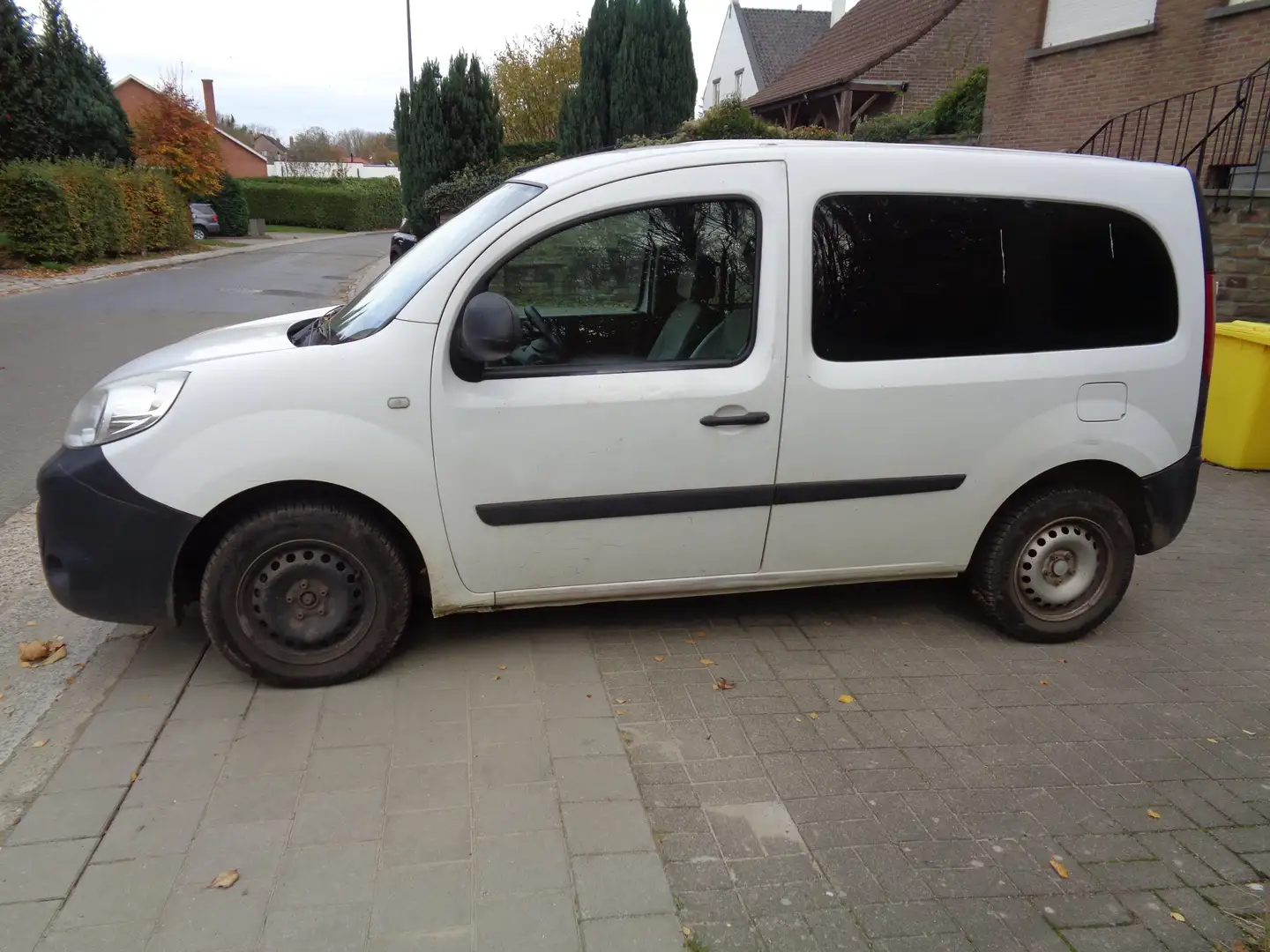 Renault Kangoo 1,5dci euro 5 Accident Arrière droit *2.272+TVA Blanc - 2