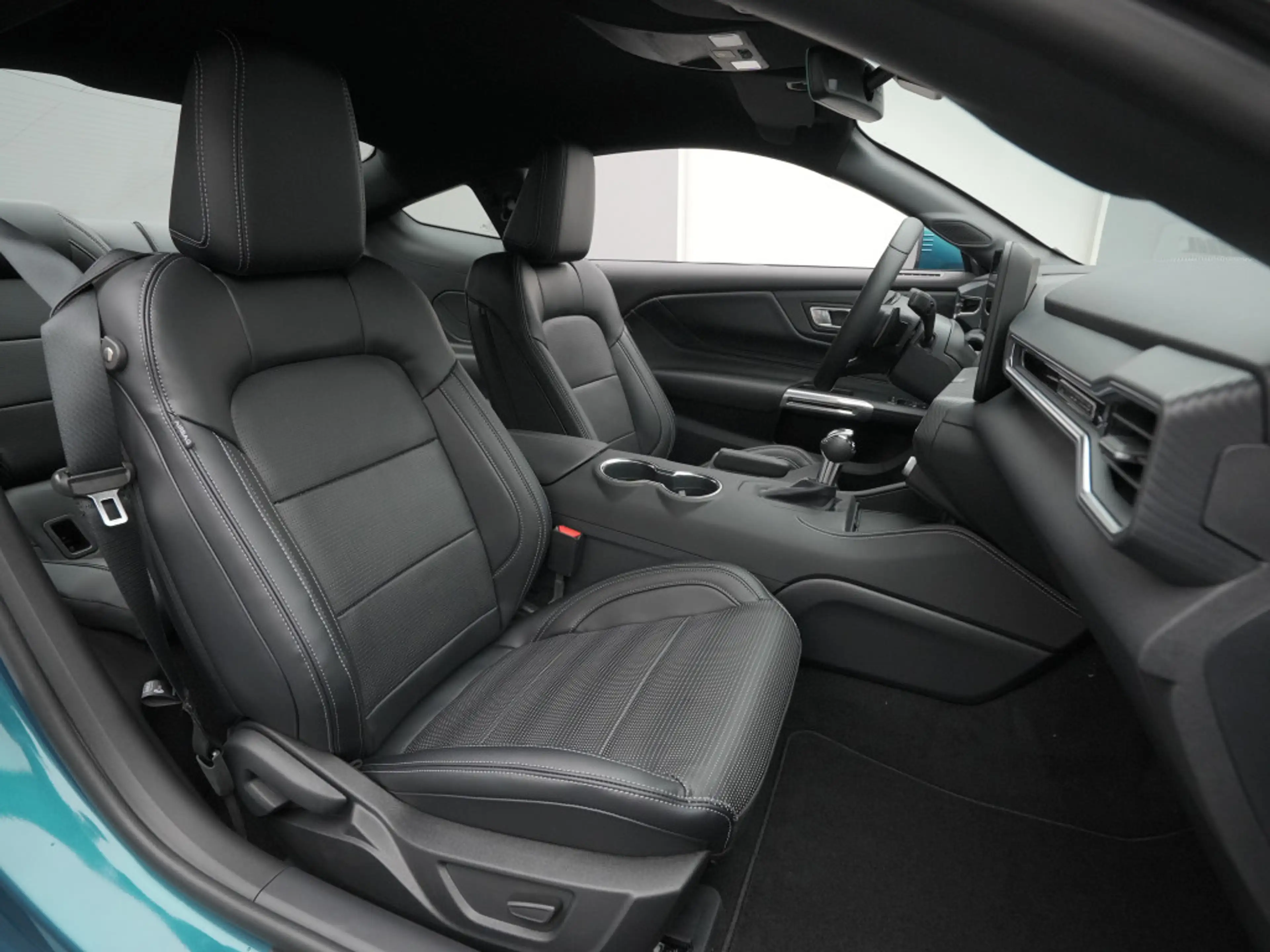 Ford Mustang GT Coupé V8 446PS Aut./MagneRide — photo 13