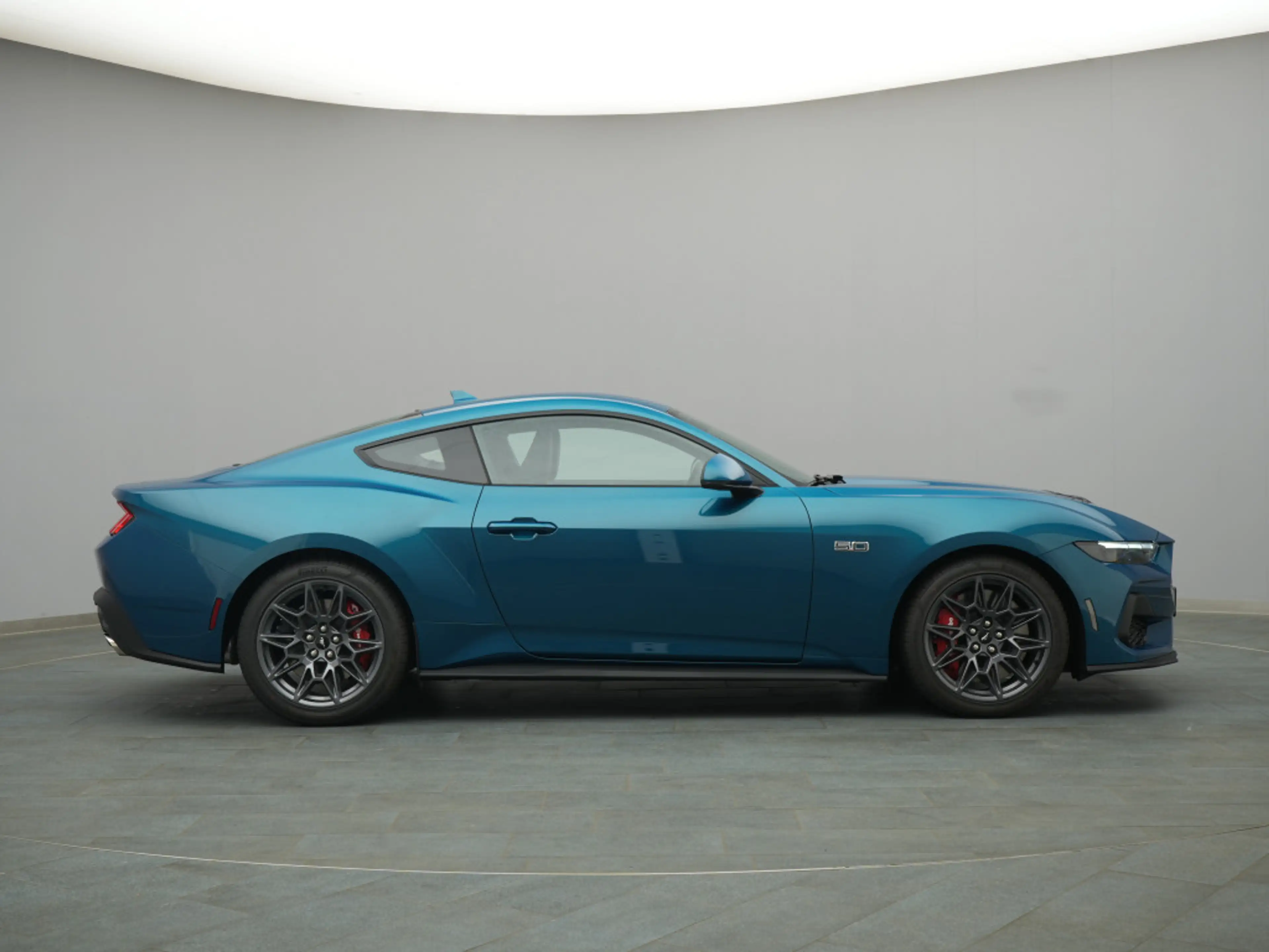 Ford Mustang GT Coupé V8 446PS Aut./MagneRide — photo 8