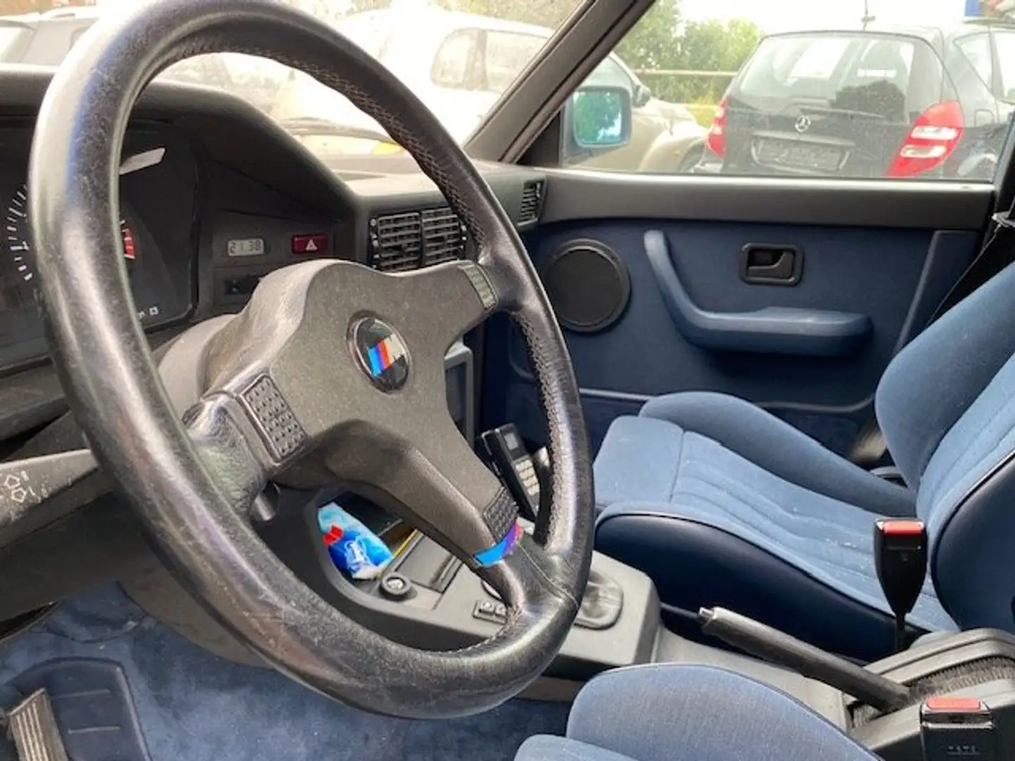 BMW 528 M 528i e28 Blue - 2