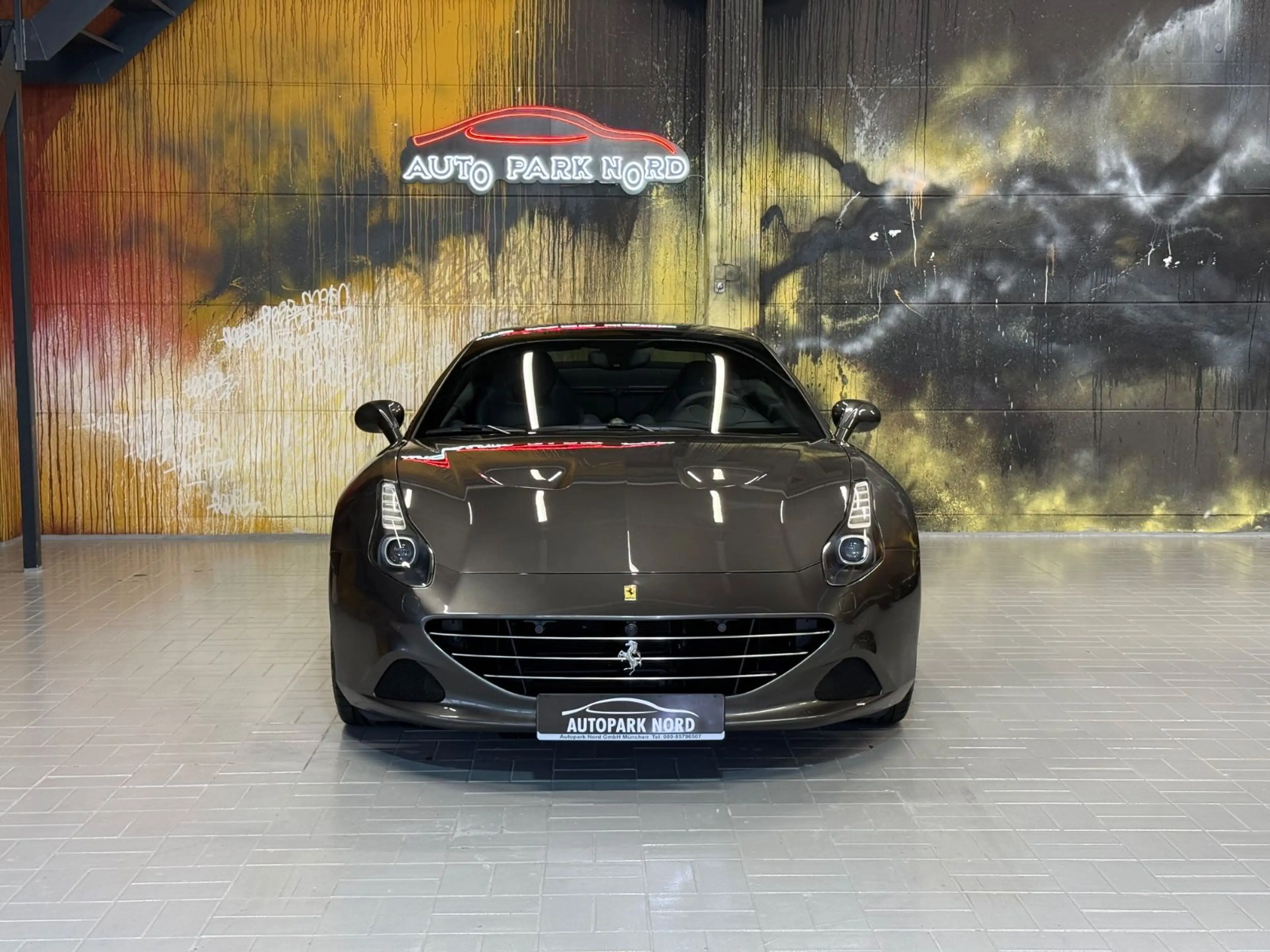 Ferrari California 3.9 V8 T 4-Sitzer CARBON~KAMERA~LEDER — photo 2