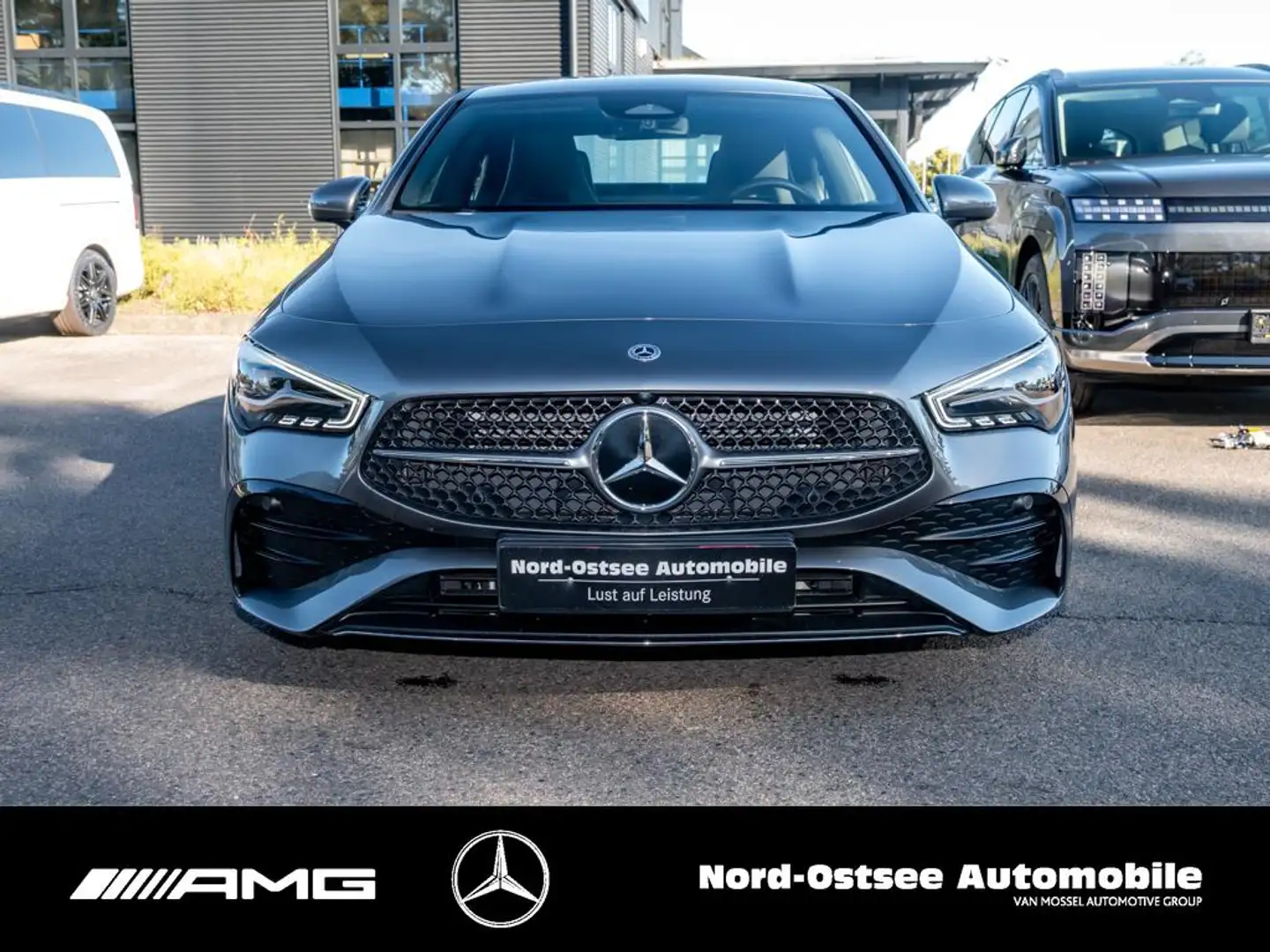 Mercedes-Benz CLA 180 COUPÉ AMG ADV+ LED KAMERA KEYLESS SHZ Gris - 2