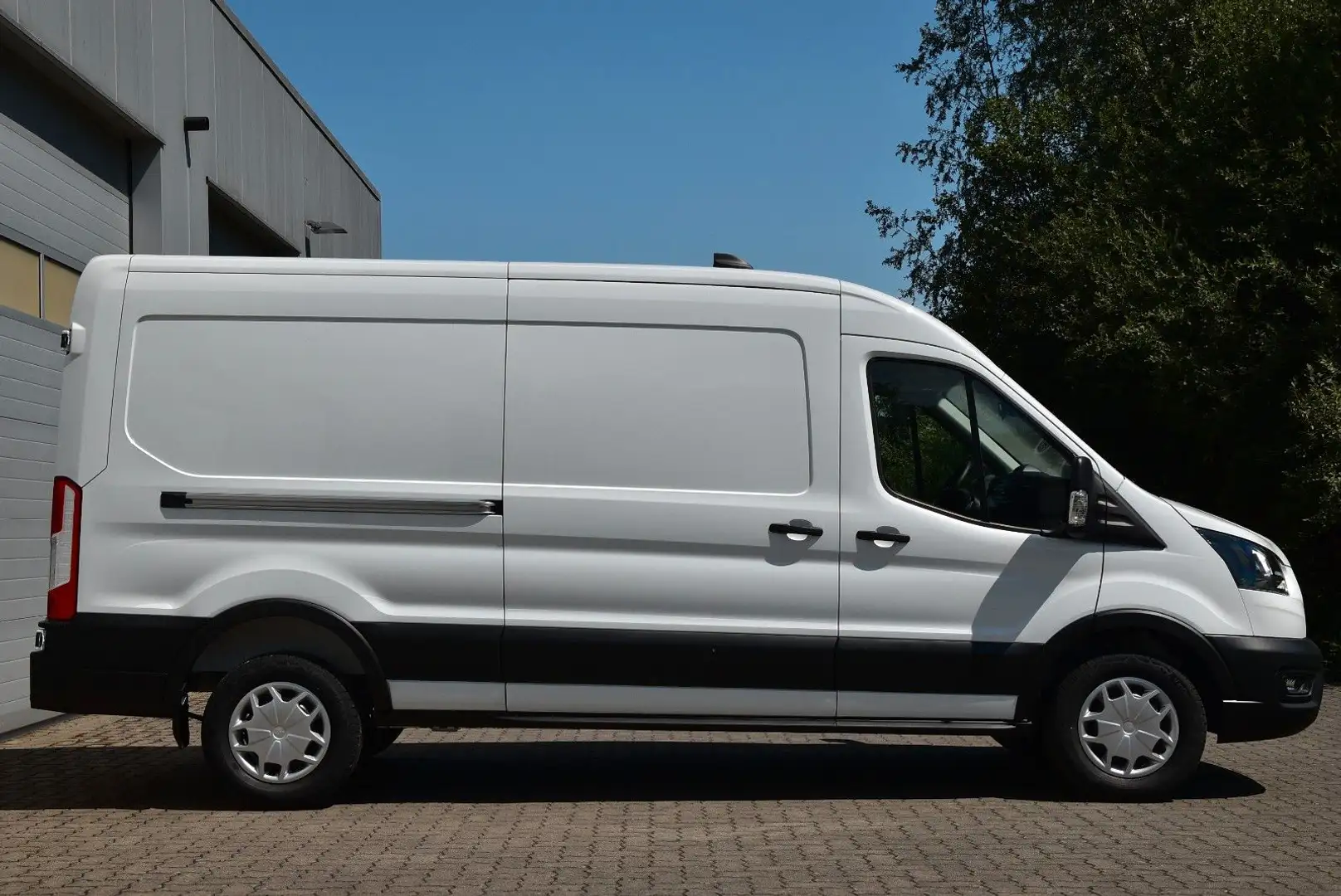 Ford Transit Kasten 350 L3H2 Trend PDC/Aut./Klima/DAB Blanc - 2