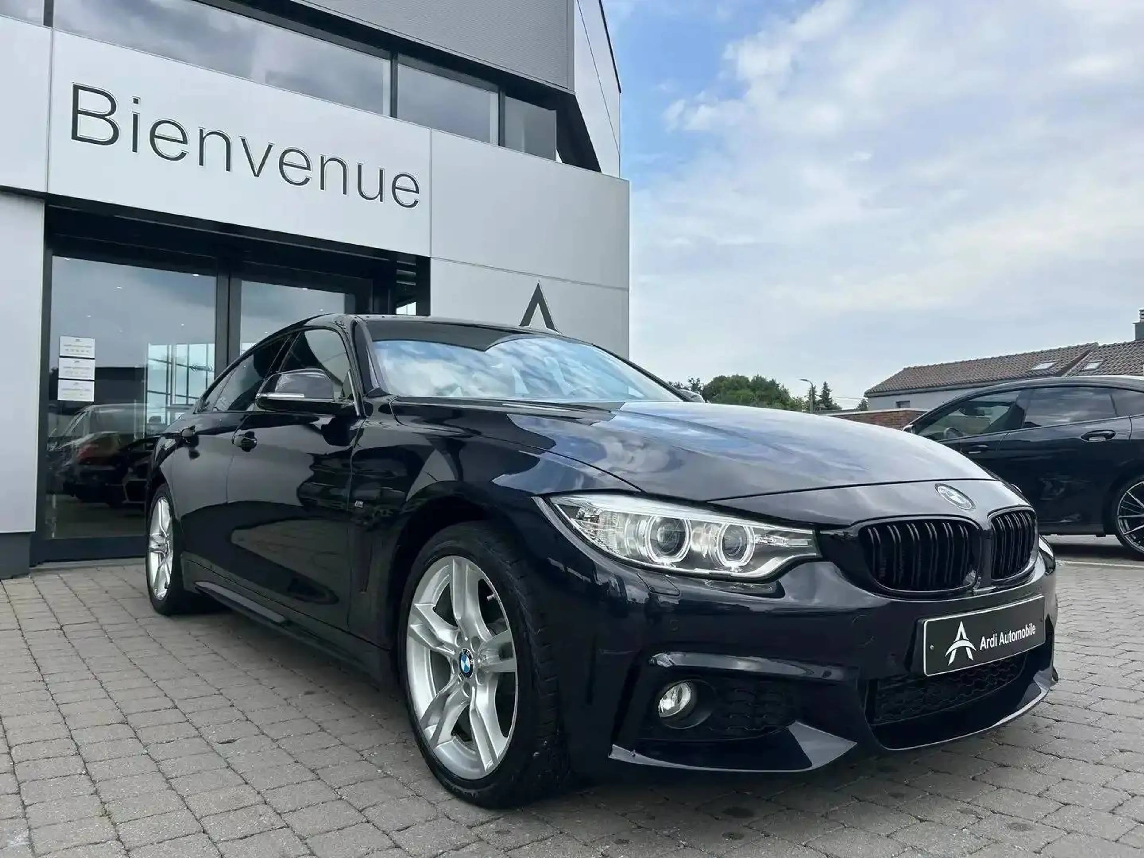 BMW 418 d *GARANTIE 12 MOIS*1er PROPIO*PACK M*AIRCO*LED* — photo 3