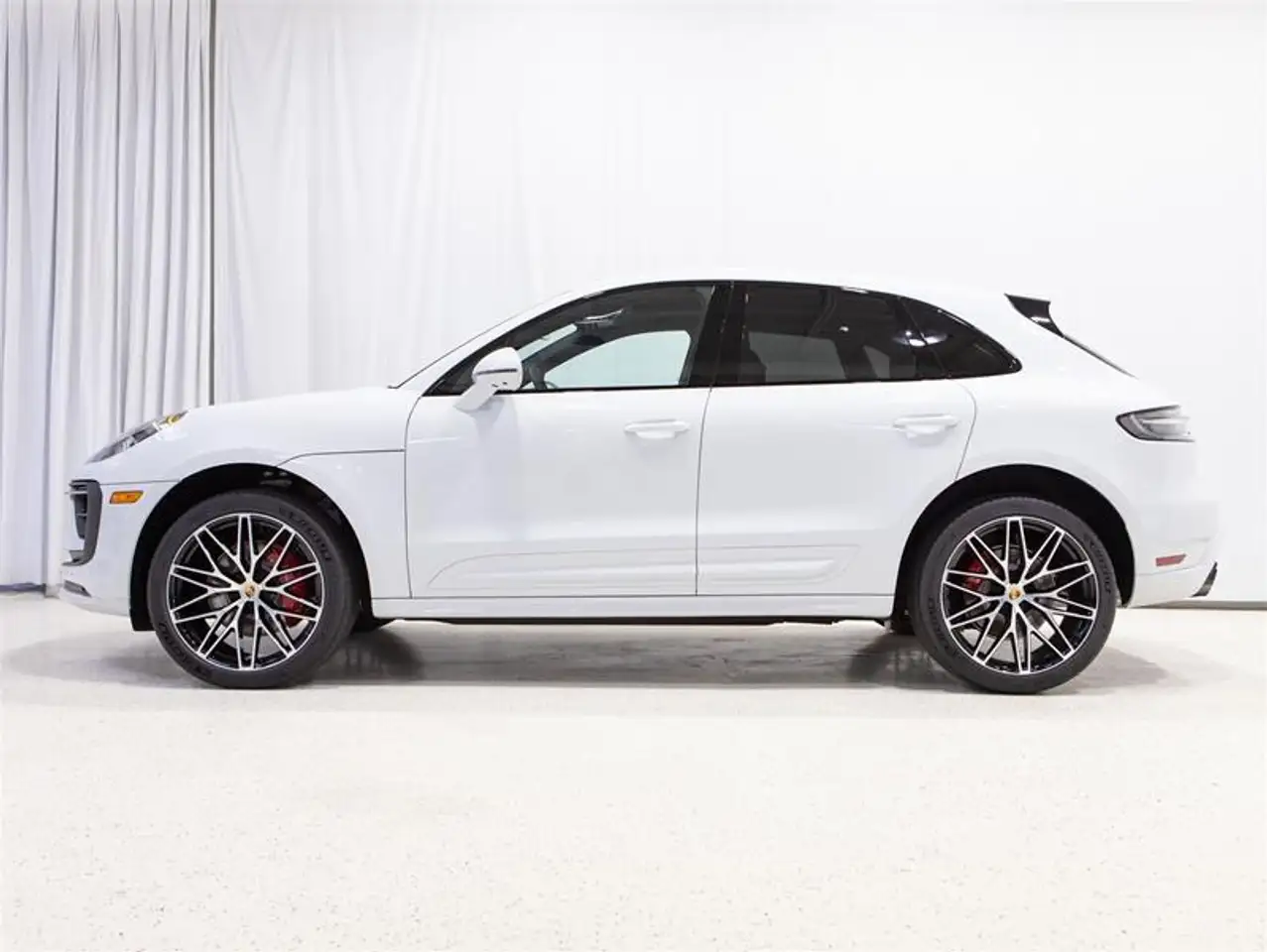 Porsche Macan снимка Porsche Macan