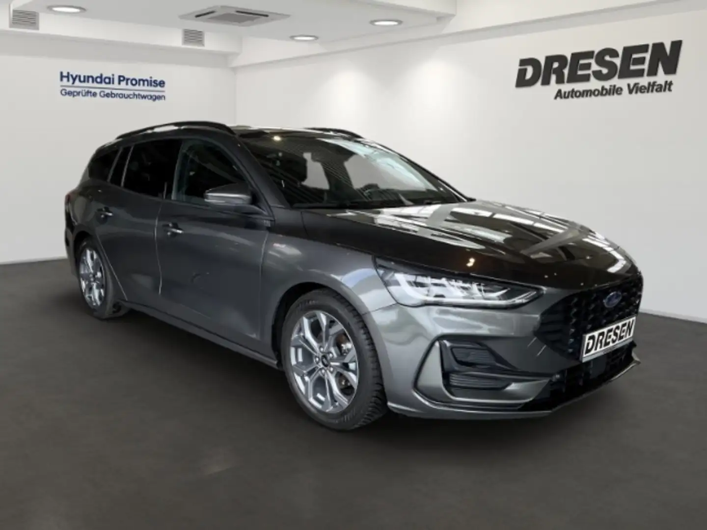Ford Focus Turnier Mild-Hybrid 1.0 EcoBoost ST-Line+Lenkradhe Gris - 2