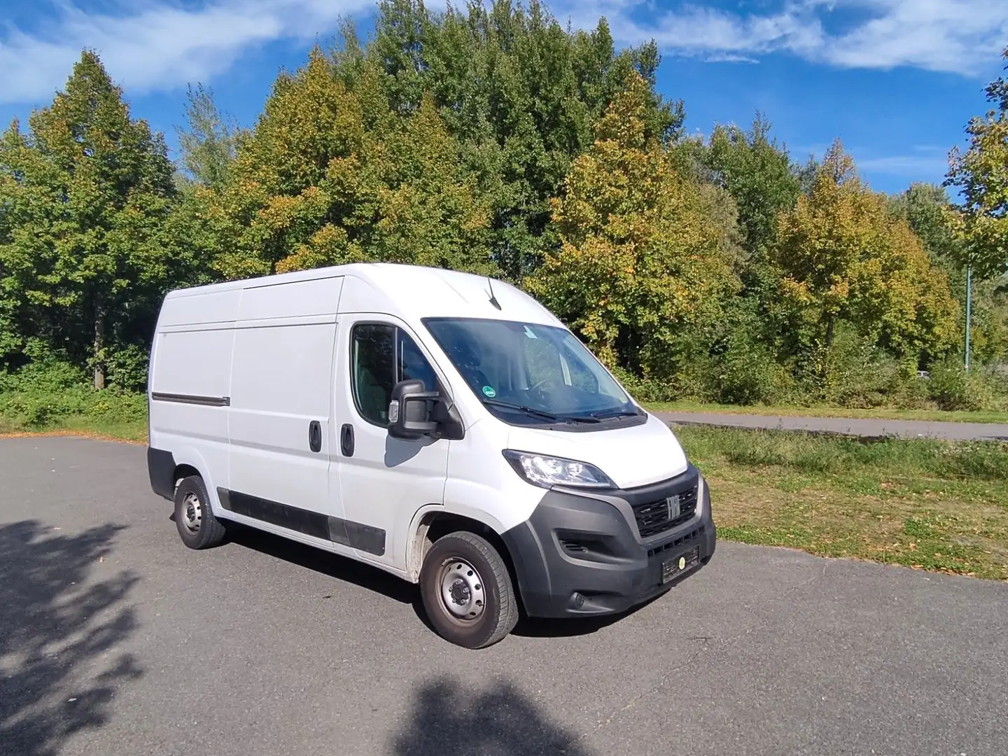 Fiat Ducato Kasten 33 120 L2H2 Euro6 Klima PDC Weiß - 2
