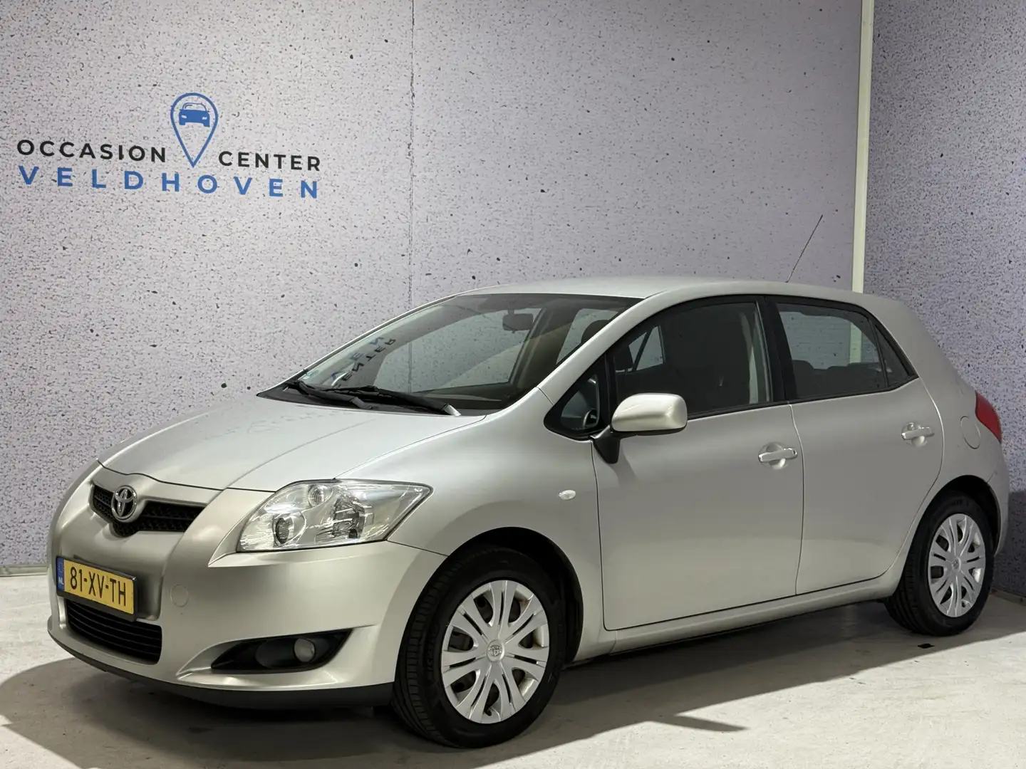 Toyota Auris 1.6-16V Sol Business // TREKHAAK // NAVI // CLIMA Grijs - 1