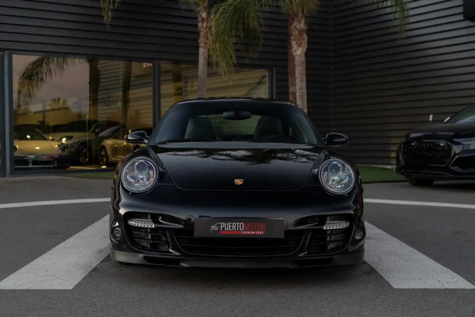 Porsche 911 Turbo Tiptronic Negro - 2