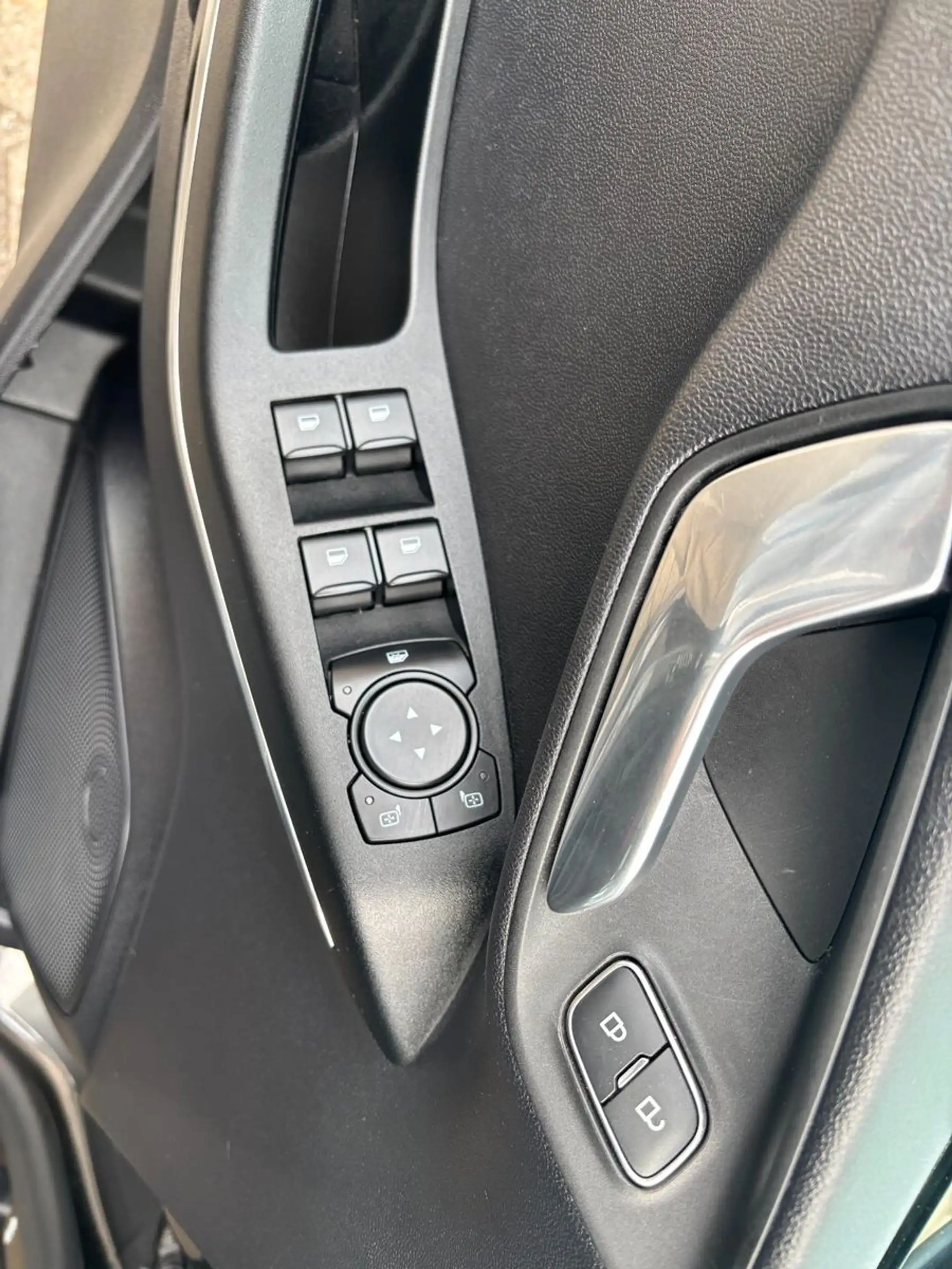 Ford Fiesta ST-Line*1.HAND*KLIMA*WINTER/PAKET*HU NEU* — photo 15