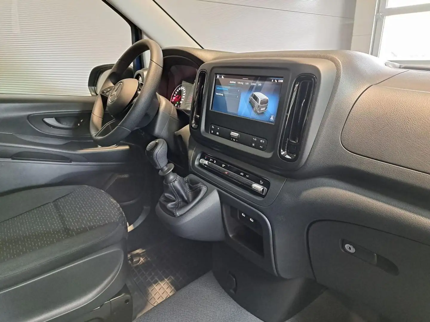 Mercedes-Benz Vito 2.0 114 CDI  Tourer Long Albastru - 2