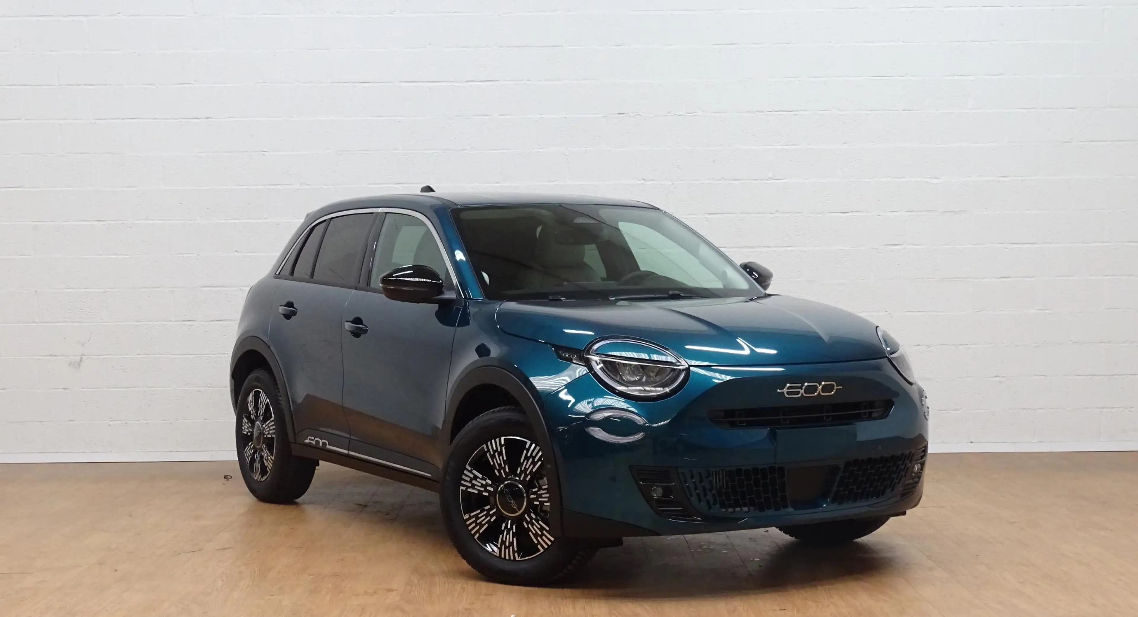Fiat 600 1.2 Hybrid 145cv DCT La Prima — photo 2