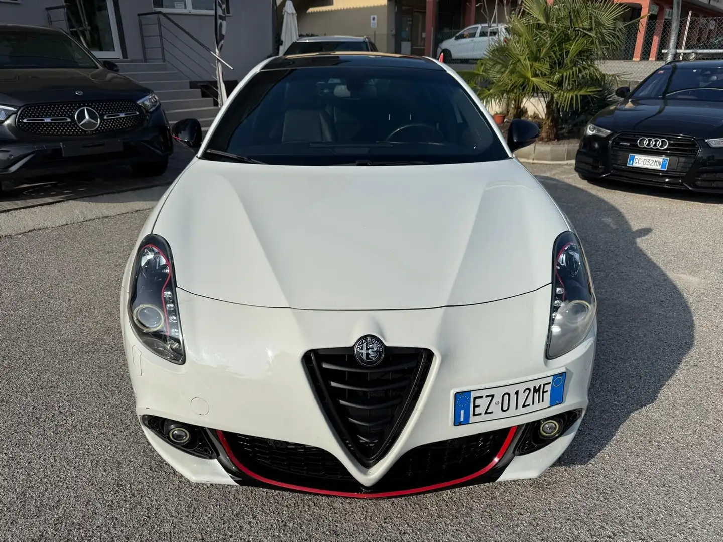 Alfa Romeo Giulietta Giulietta 2.0 JTDm-2 150 CV TETTO PANORAMICO Blanc - 2