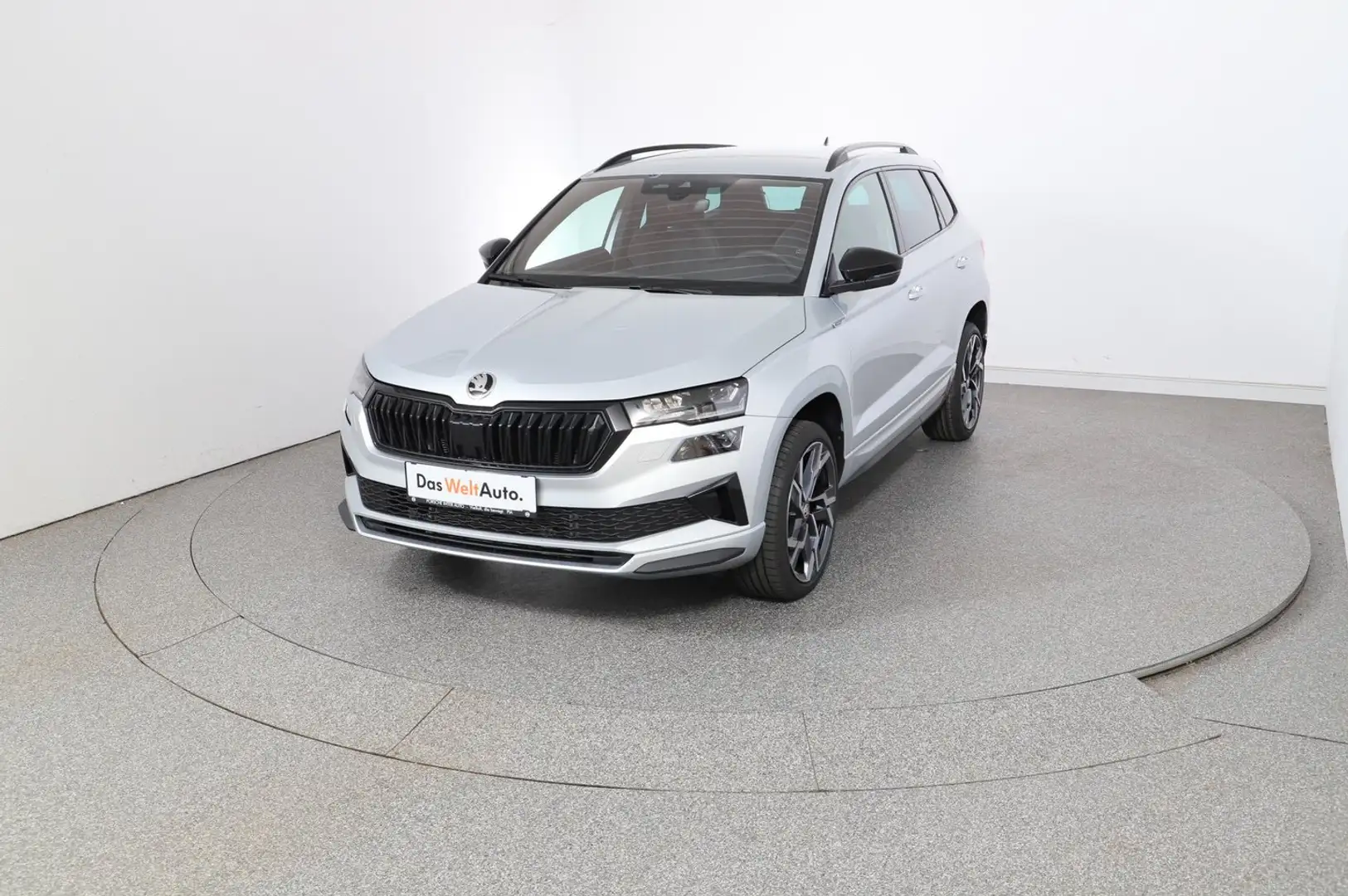 Skoda Karoq Sportline TSI DSG ACT Silber - 1