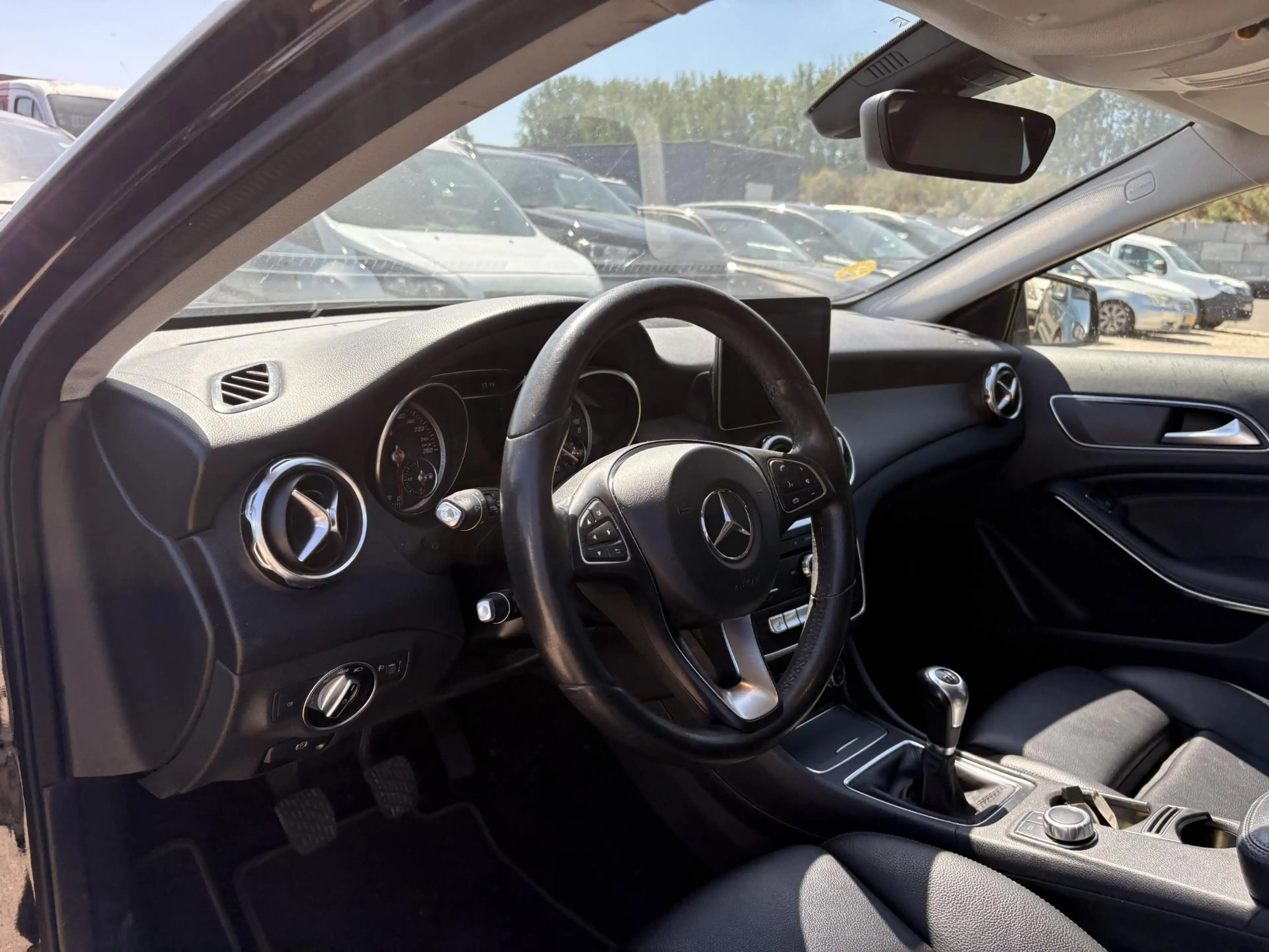 Mercedes-Benz GLA 180 d Ambition | €5950 NETTO! | Automaat | Stoelverwar — photo 3